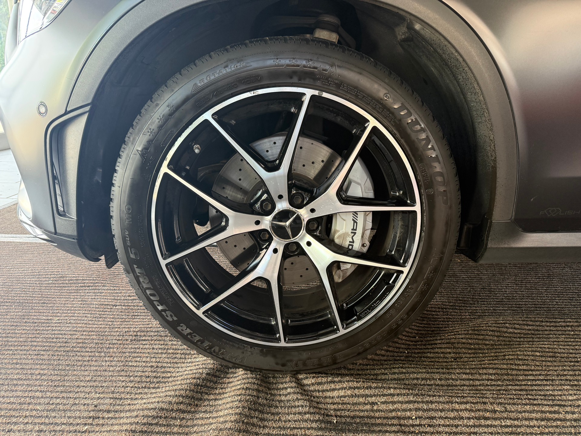 MERCEDES-BENZ GLC 43 AMG 4Matic | CH Swiss | PERFORMANCE SITZE | Pano | Head Up | AMG Sport-Paket Black | XPEL Steinschlagschutz MATT |-showroom-element-2