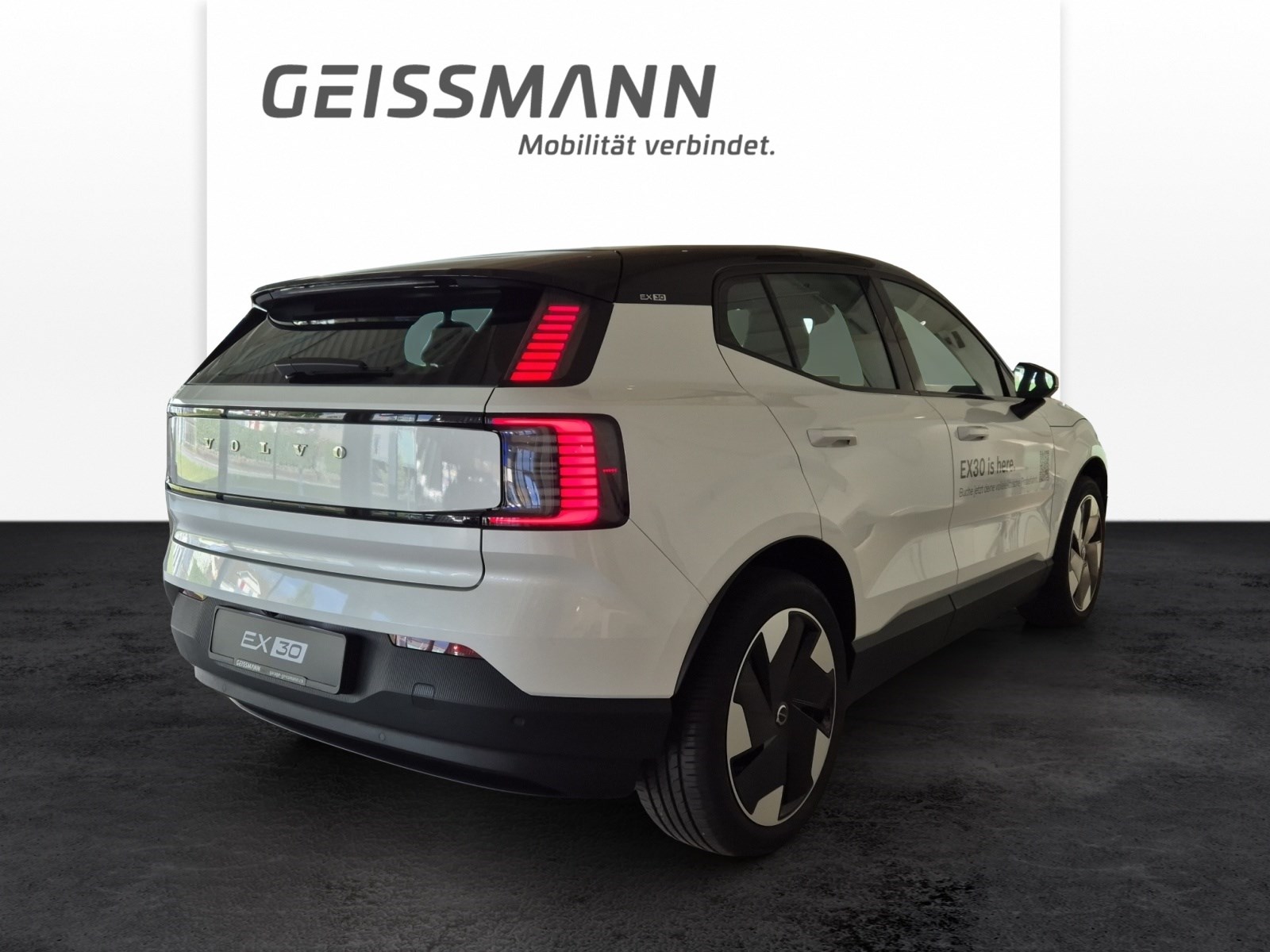 VOLVO EX 30 E60 Twin Plus Performance AWD-image-5