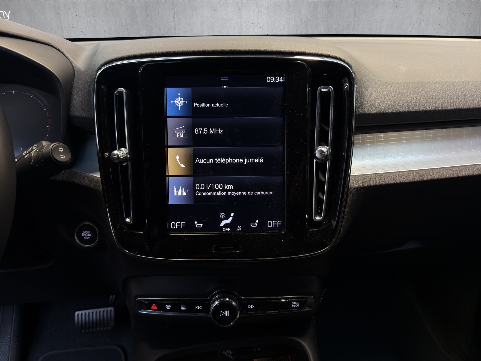 Image VOLVO XC40 XC40 1.5 T2 Momentum