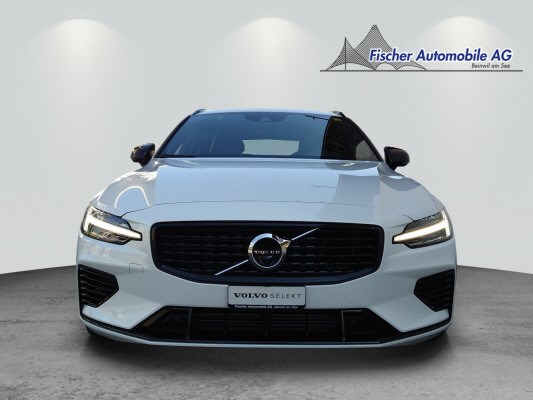 VOLVO V60 T8 eAWD R-Design-image-2