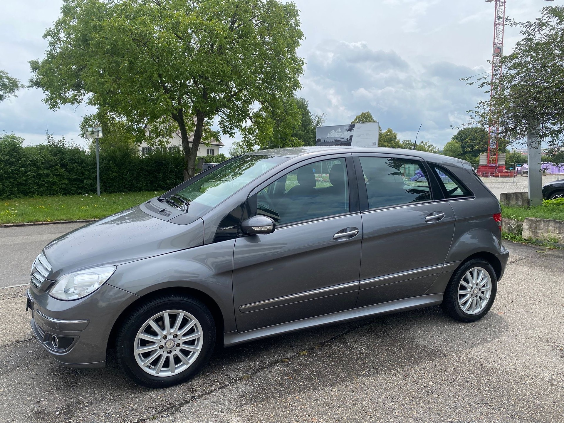 MERCEDES-BENZ B 170