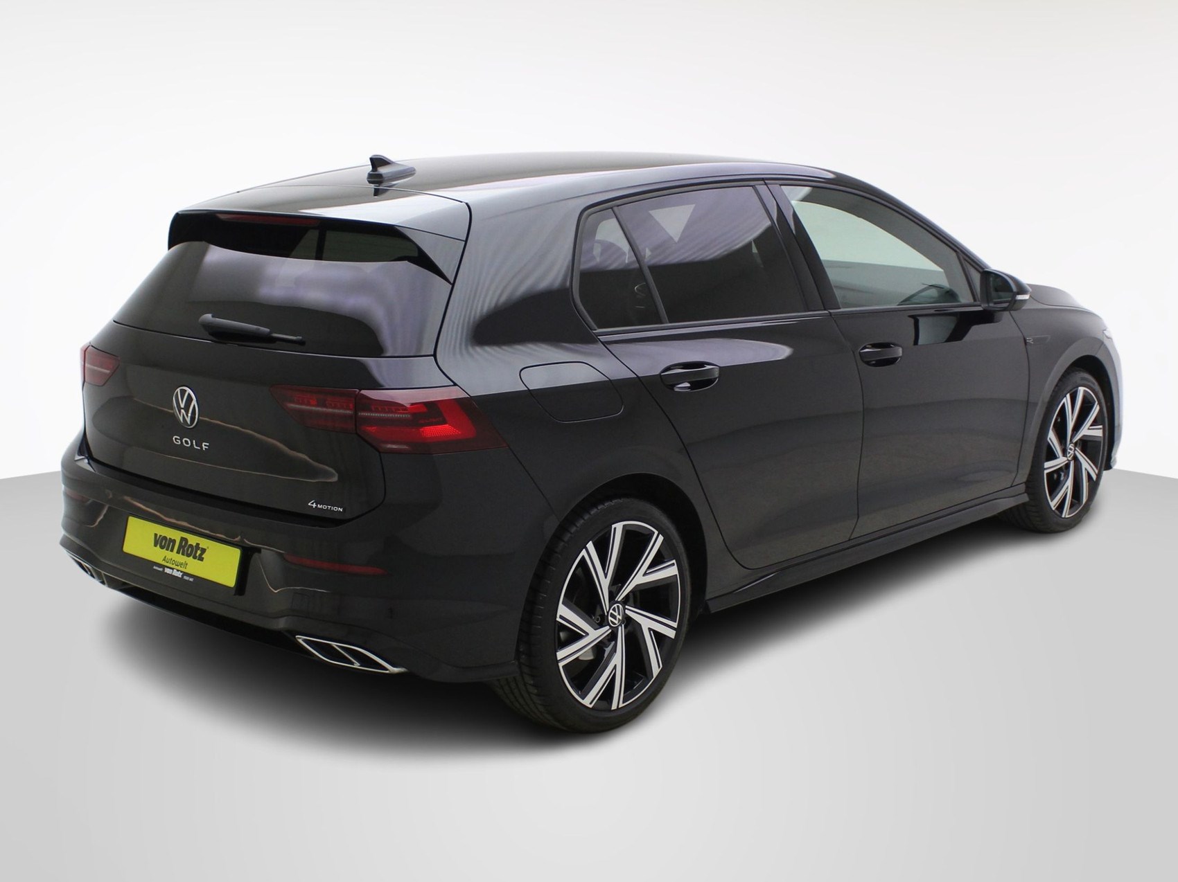 VW GOLF 8 2.0 TSI DSG R-Line Black Style 4Motion-image-4