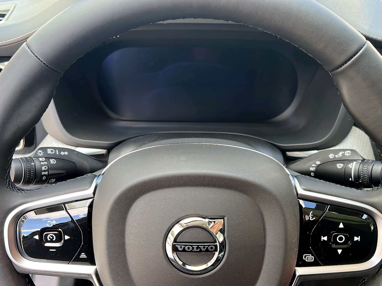 Image VOLVO XC60 XC60 2.0 T8 TE XCENTRIC eAWD XCENTRIC