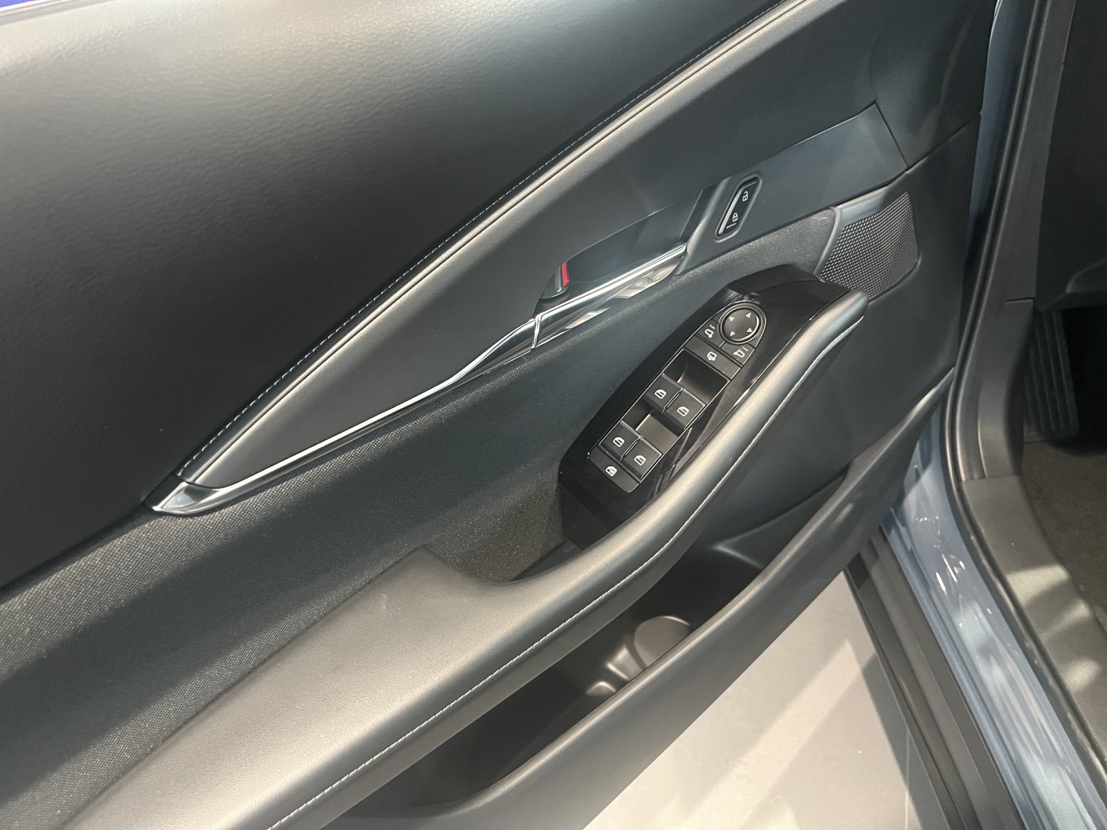 Image MAZDA CX-30 CX-30 SKYACTIV-G 140 M Hybrid Centre Line FWD AT