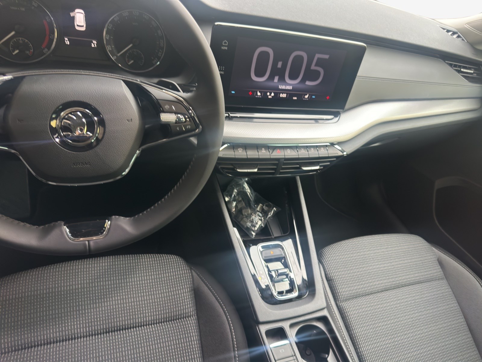 SKODA Octavia Combi 1.5 TSI mHEV DSG Ambition-image-10