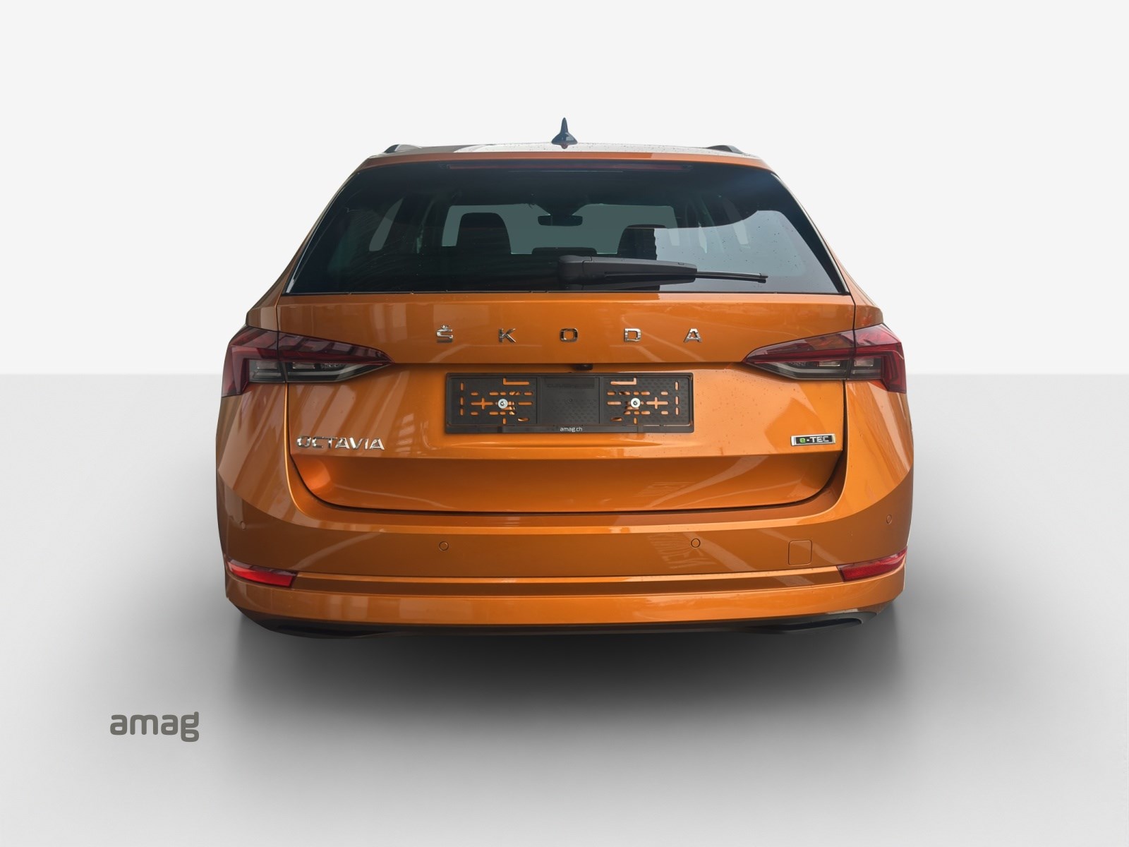 SKODA Octavia Combi 1.5 TSI mHEV DSG Ambition-image-3