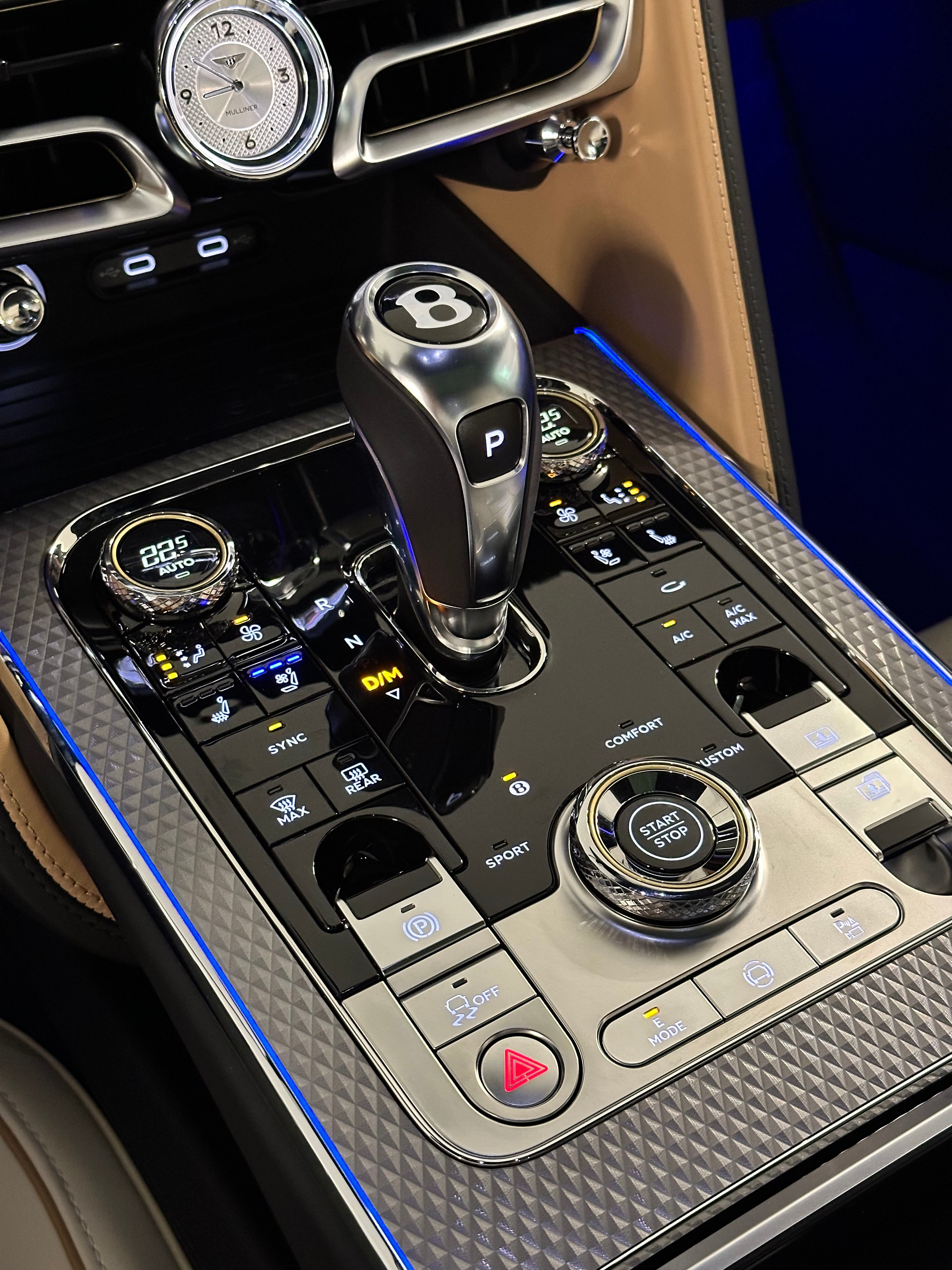 Image BENTLEY FLYING-SPUR FLYING SPUR V8 Mulliner 782 Ch