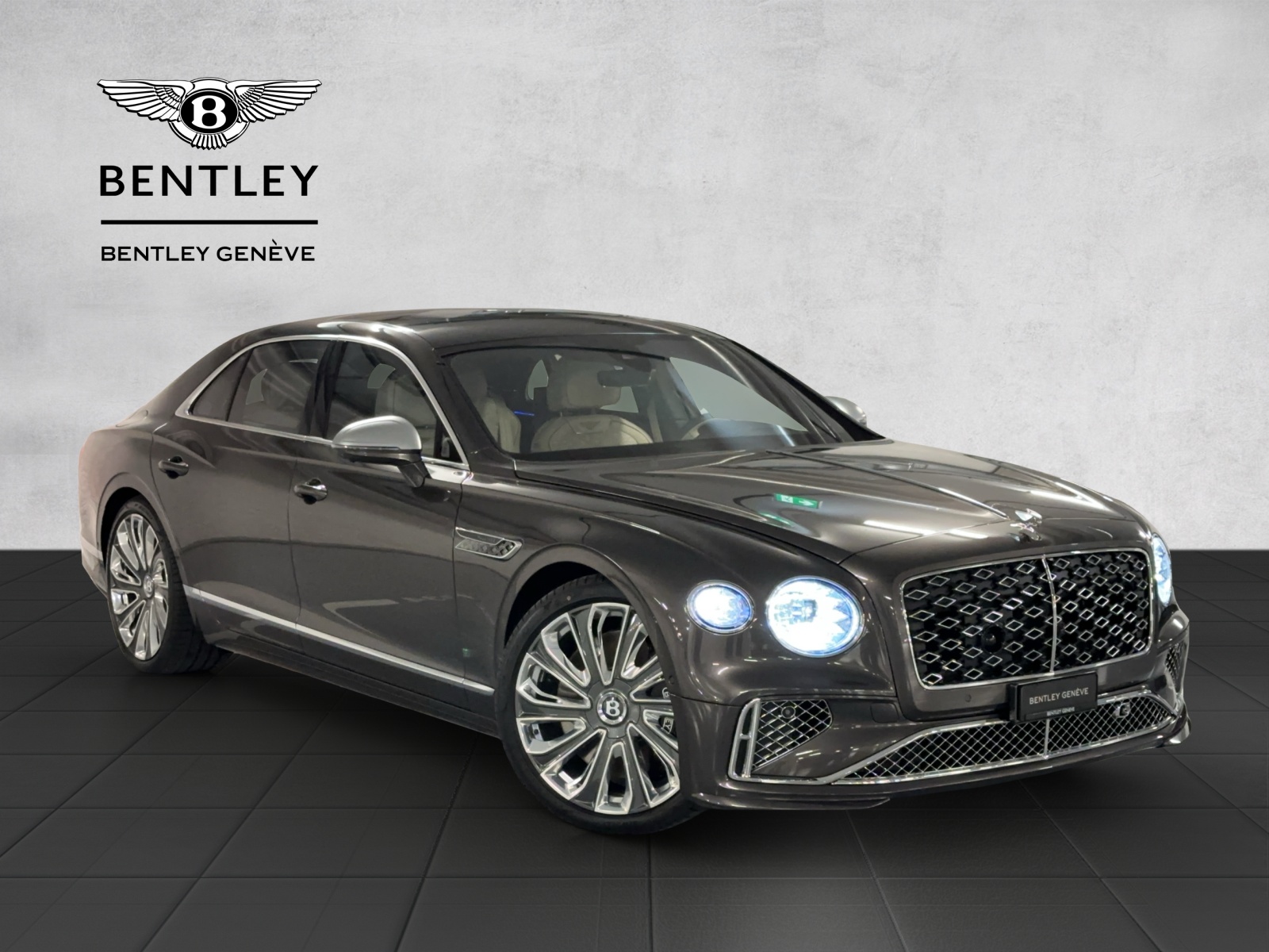 Image BENTLEY FLYING-SPUR FLYING SPUR V8 Mulliner 782 Ch
