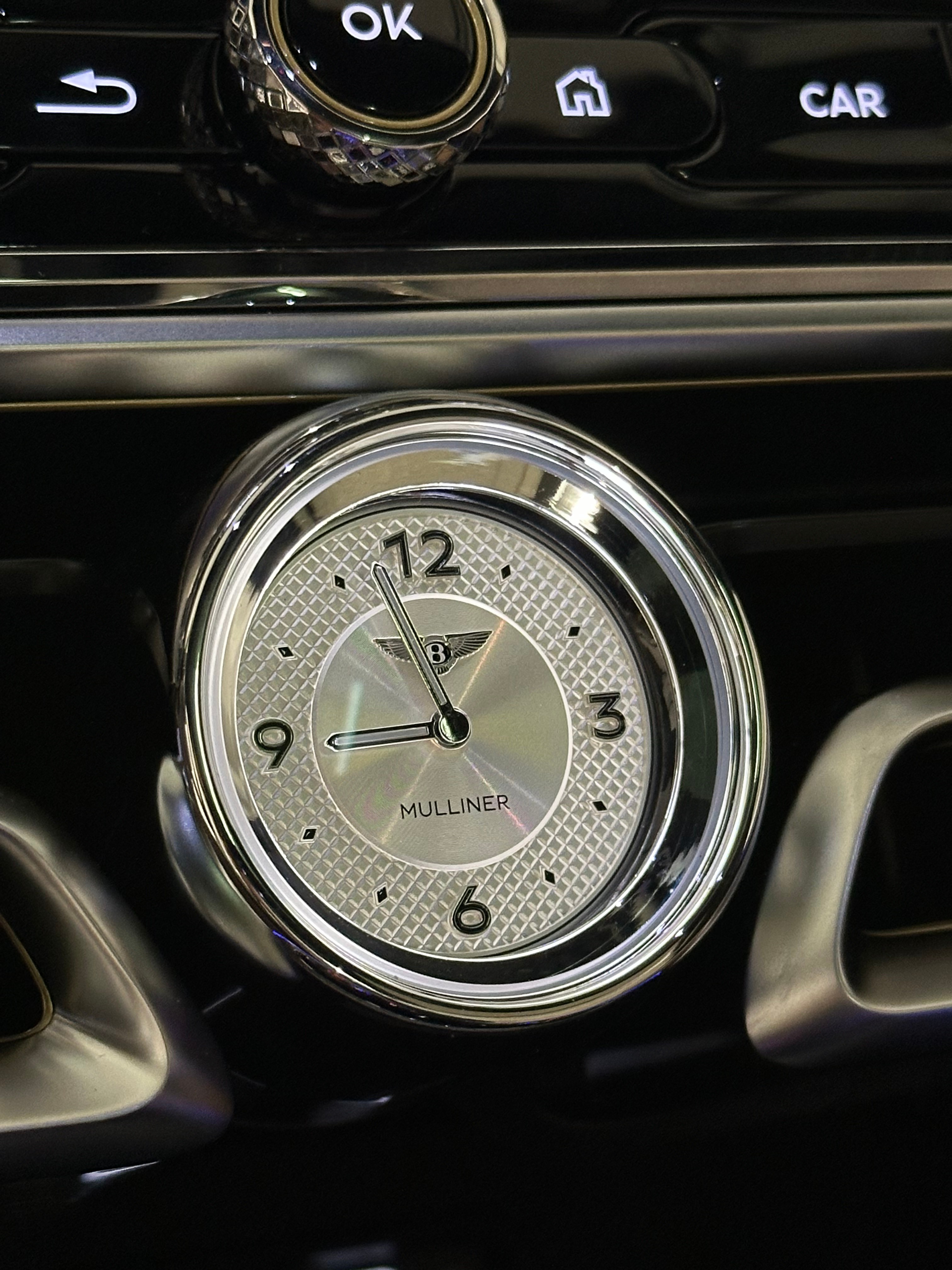 Image BENTLEY FLYING-SPUR FLYING SPUR V8 Mulliner 782 Ch