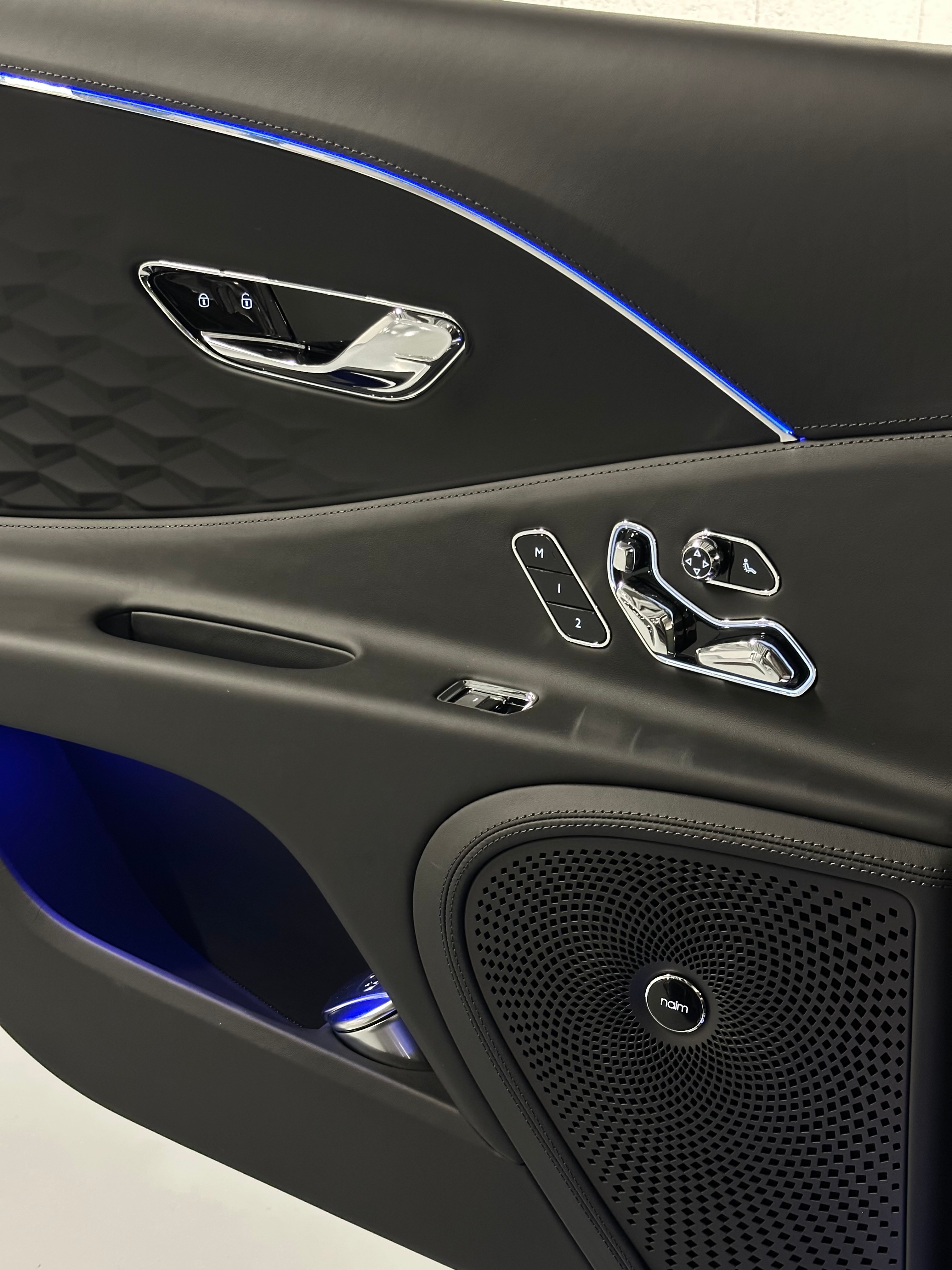 Image BENTLEY FLYING-SPUR FLYING SPUR V8 Mulliner 782 Ch