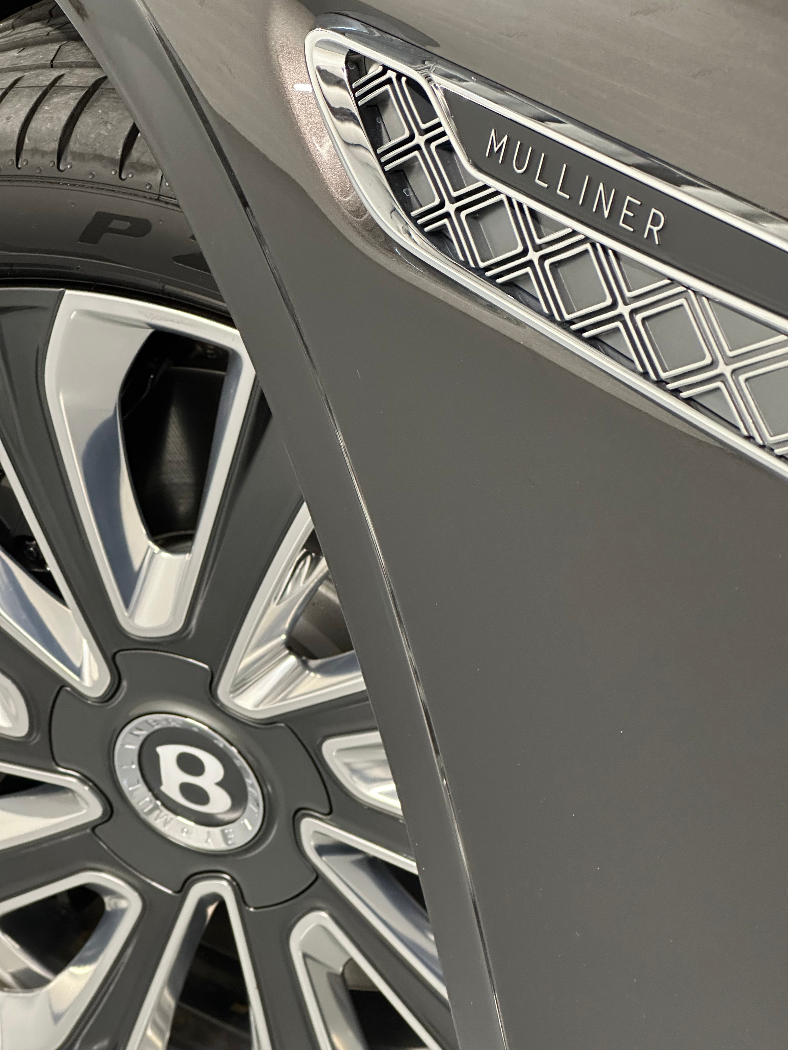 Image BENTLEY FLYING-SPUR FLYING SPUR V8 Mulliner 782 Ch