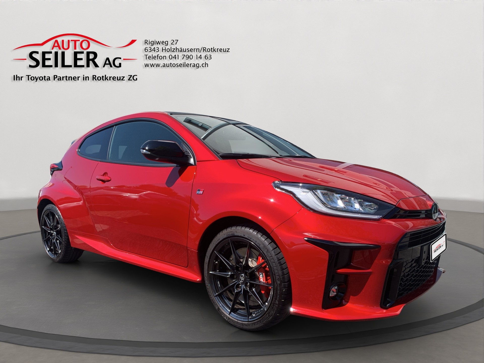TOYOTA Yaris 1.6 GR Sport-showroom-element-1