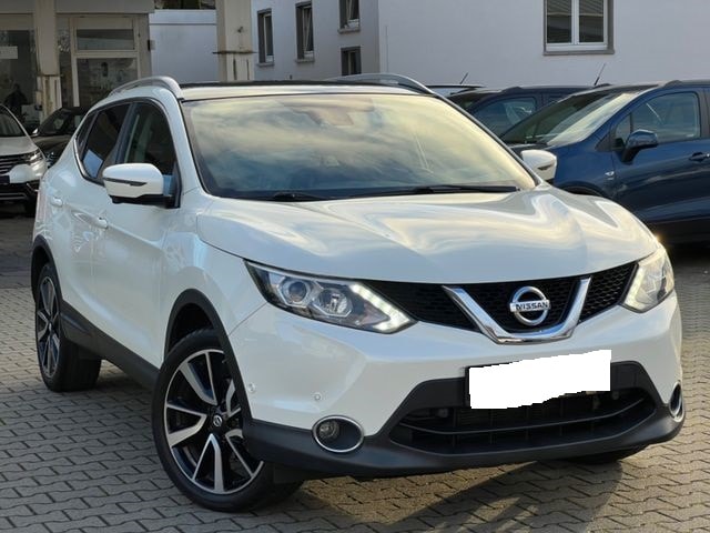 NISSAN Qashqai Tekna LED PANORAMA AHK NAVI 360° SANS CLÉ