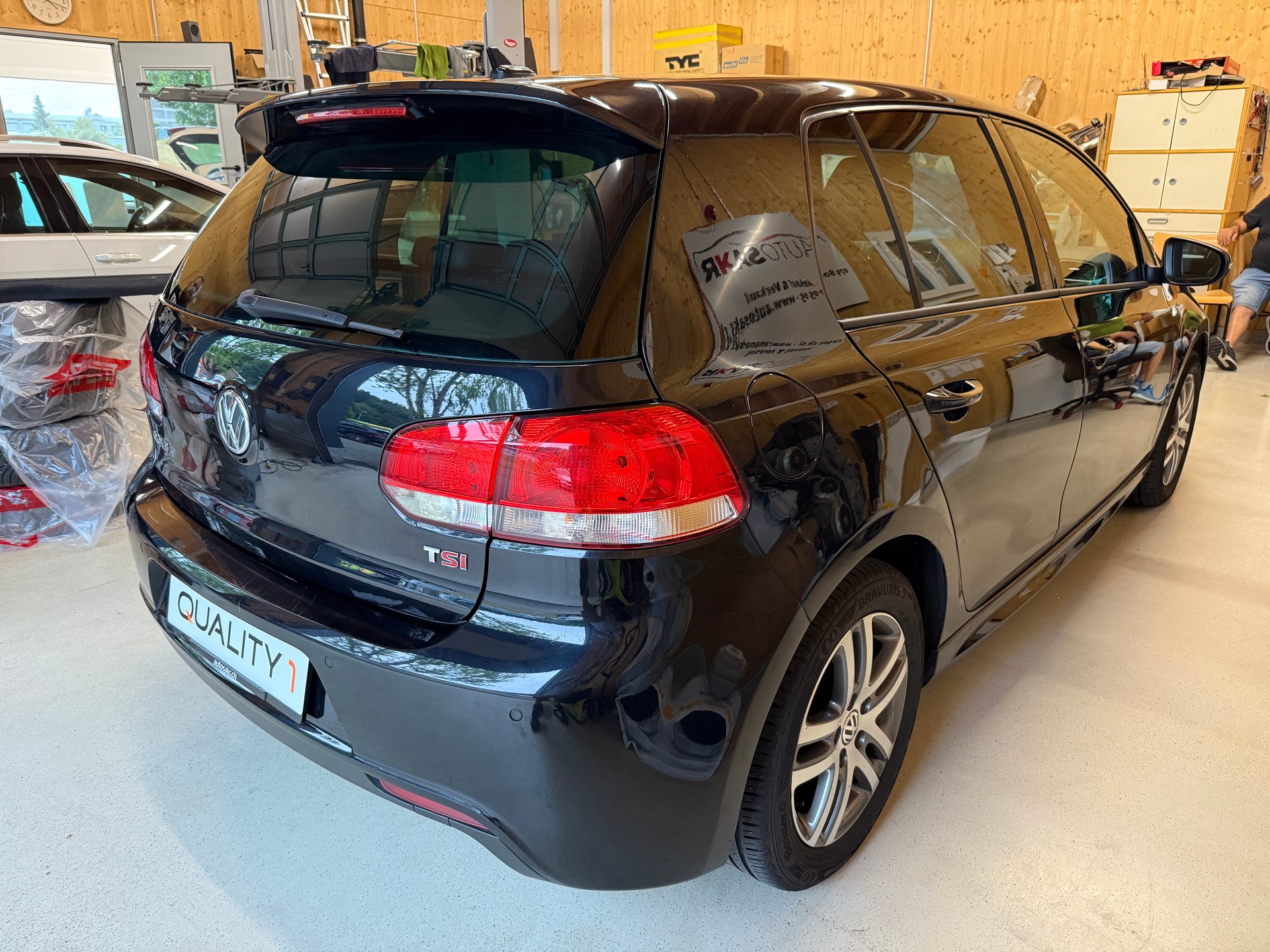 VW Golf 1.4 TSI Team DSG-showroom-element-3