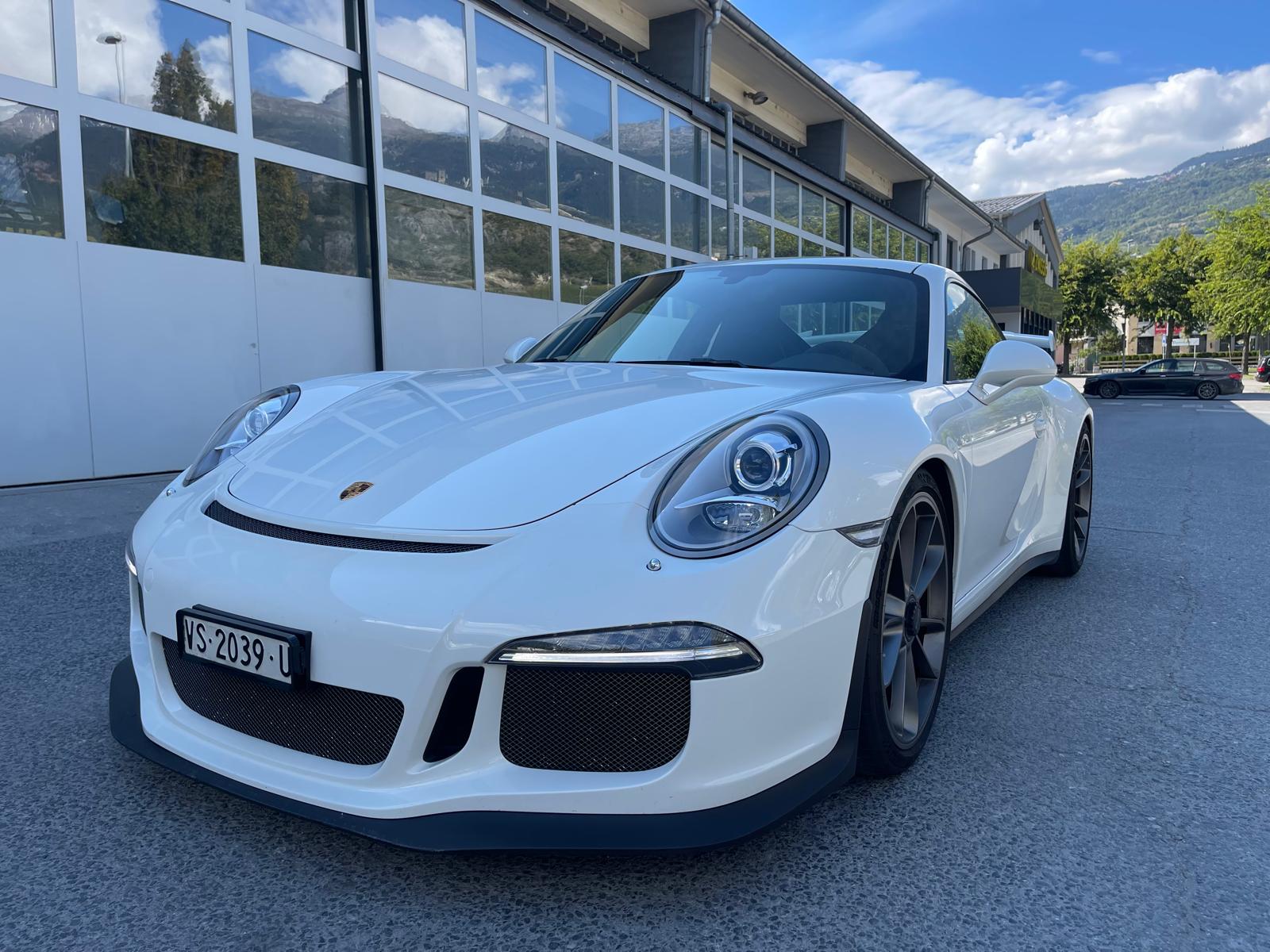 PORSCHE 911 GT3 PDK-image-6