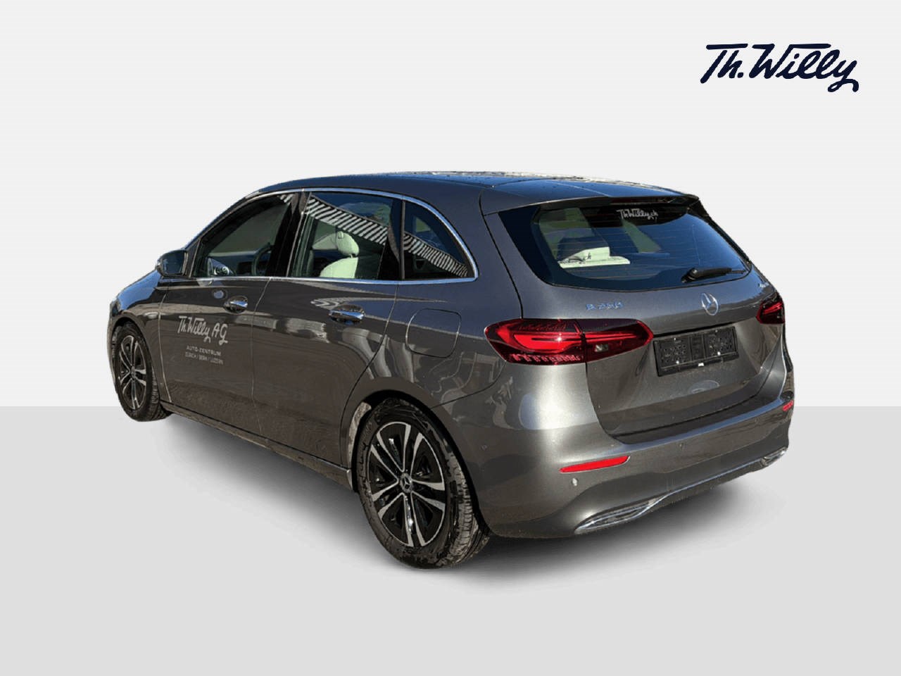 MERCEDES-BENZ B 250 Progressive 4matic-showroom-element-2