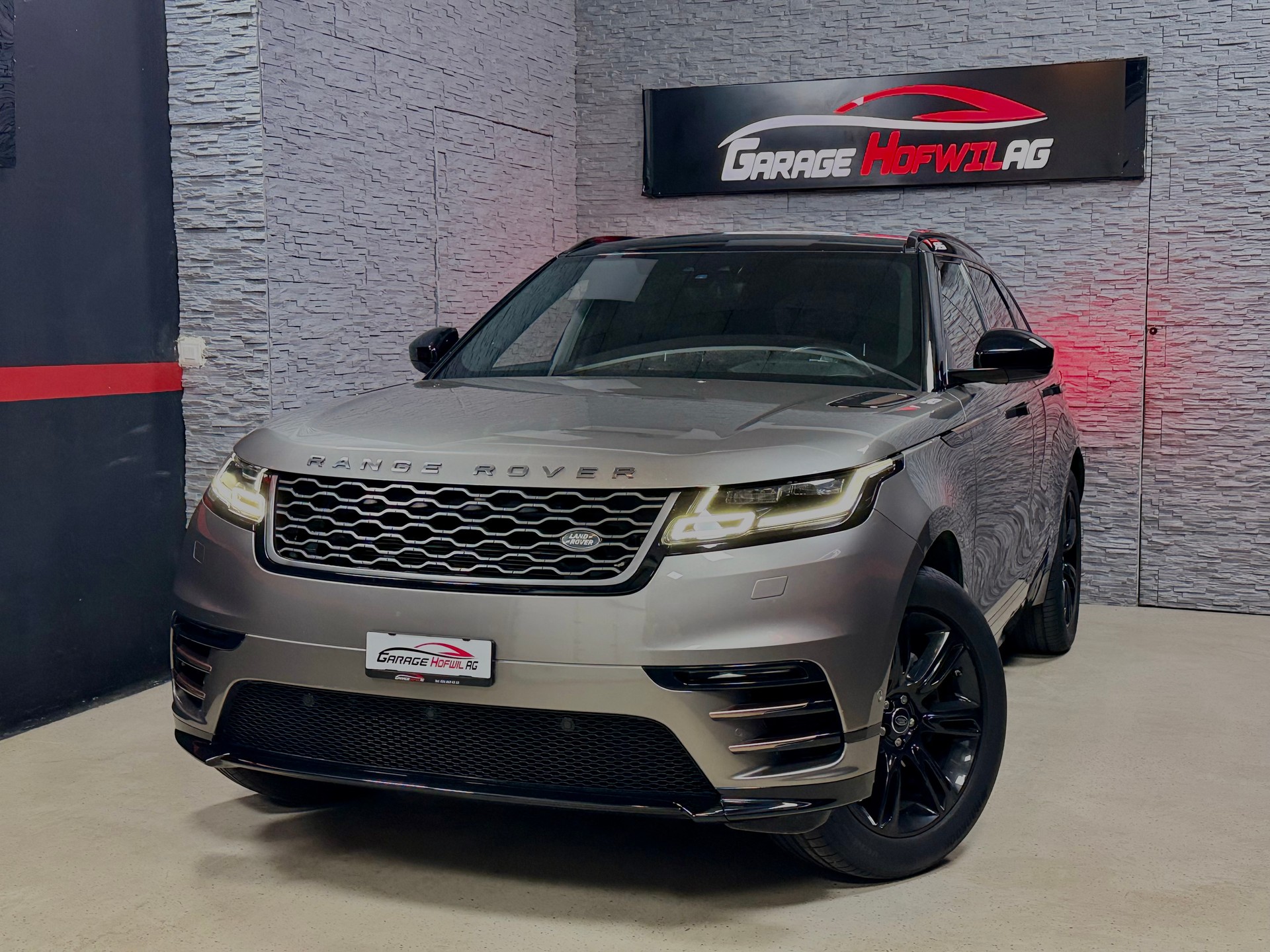 LAND ROVER Range Rover Velar R-Dynamic P 250 SE Automatic-showroom-element-3