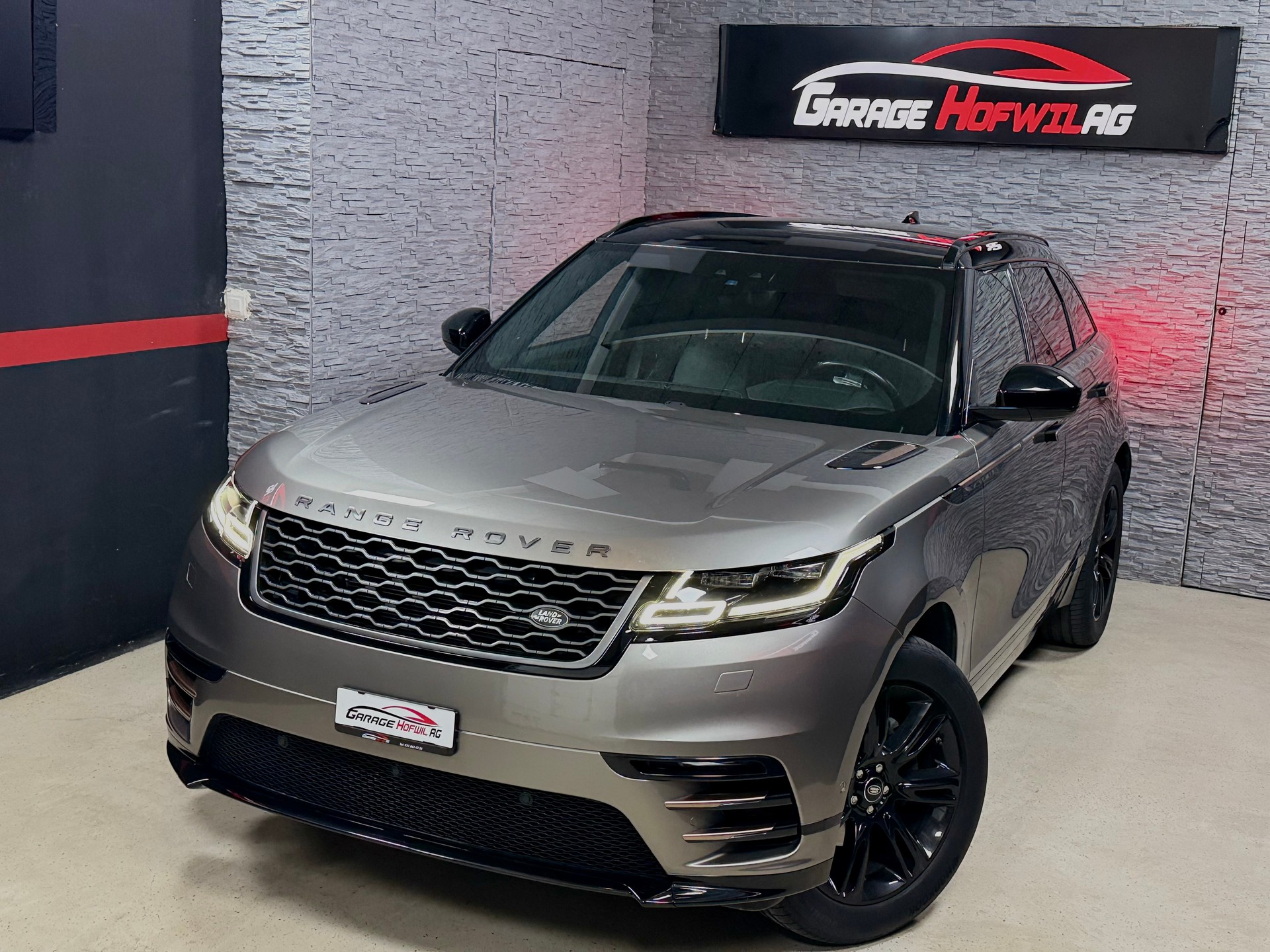 LAND ROVER Range Rover Velar R-Dynamic P 250 SE Automatic-showroom-element-1