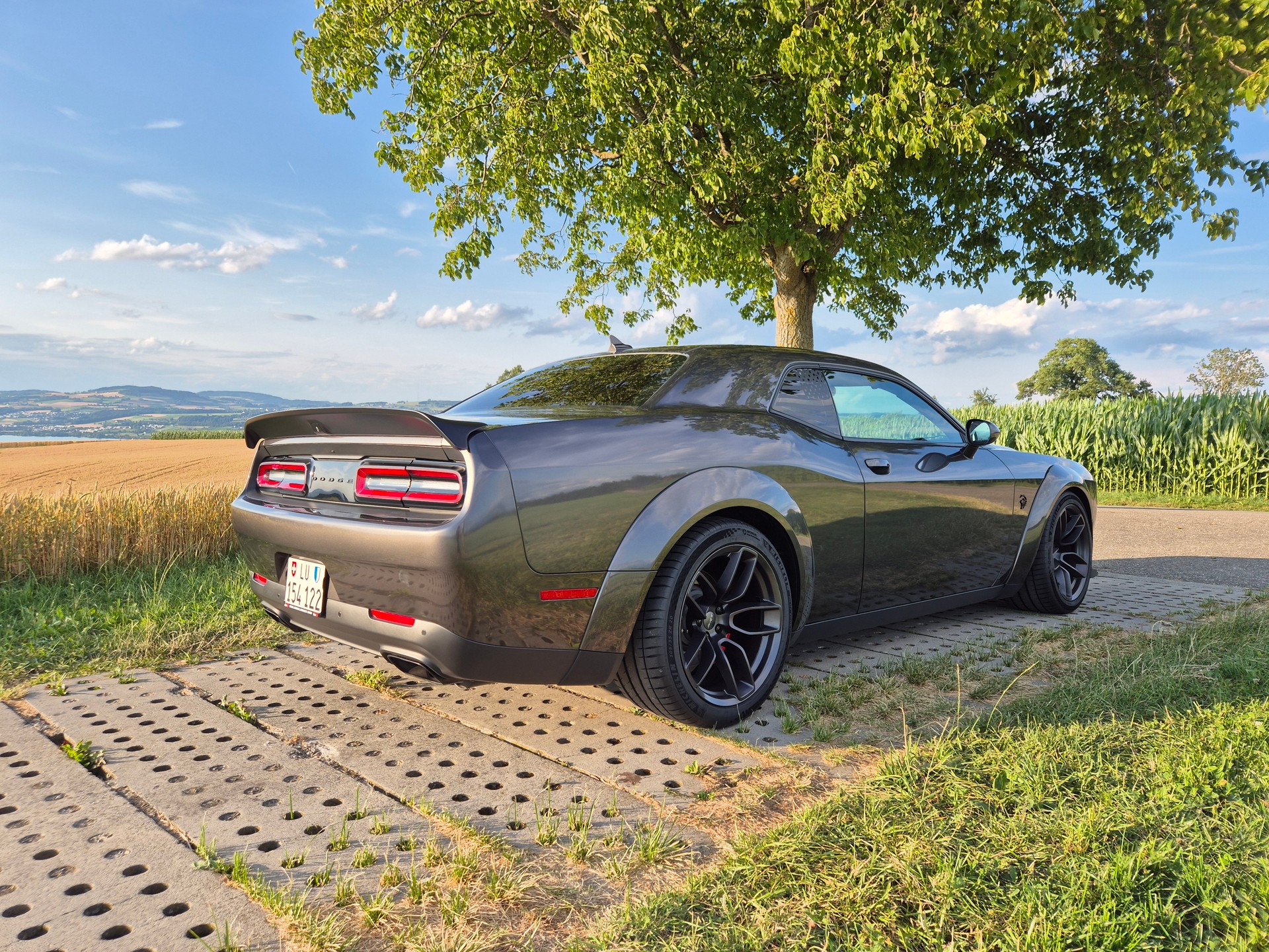 DODGE SRT Hellcat Redeye Widebody-image-3