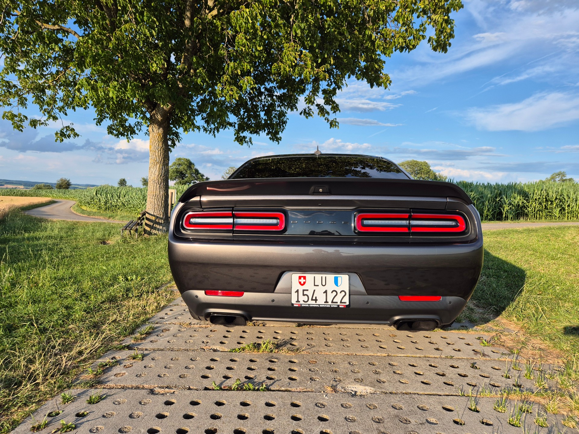 DODGE SRT Hellcat Redeye Widebody-image-4