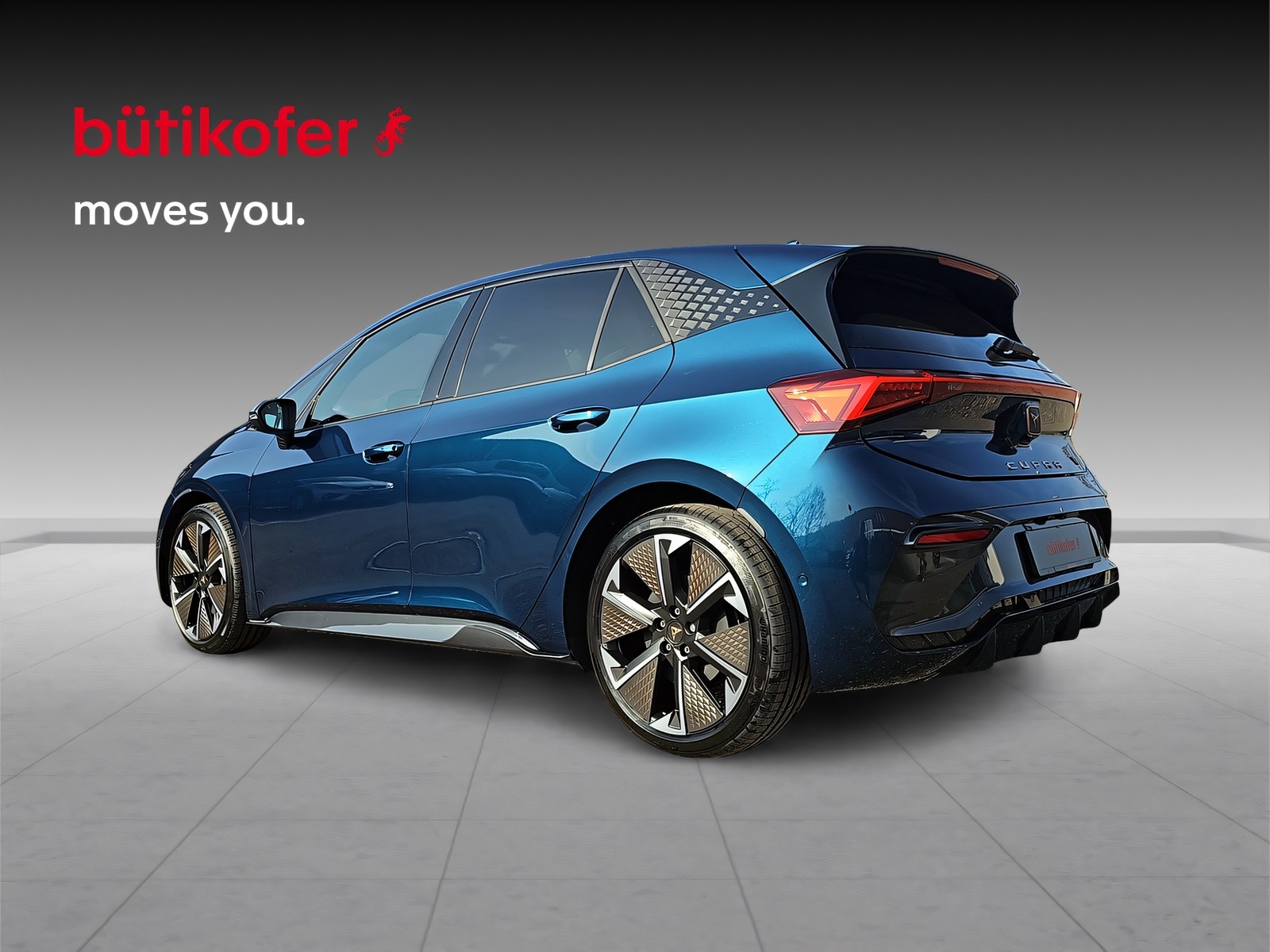 CUPRA Born VZ 79 kWh-showroom-element-3