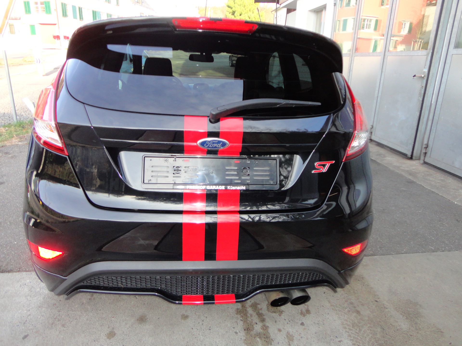FORD Fiesta 1.6 SCTi ST-1-image-3