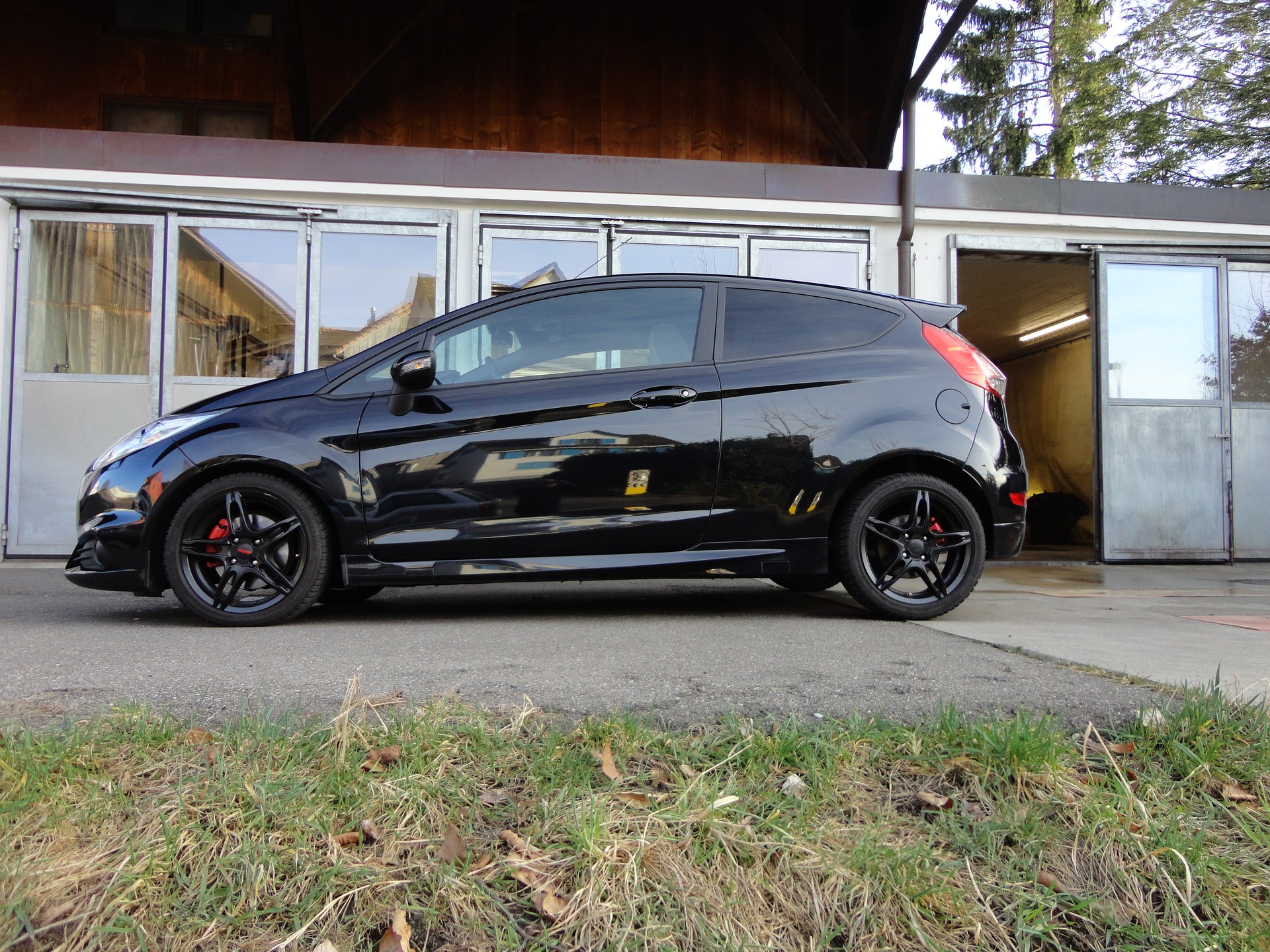 FORD Fiesta 1.6 SCTi ST-1-image-2