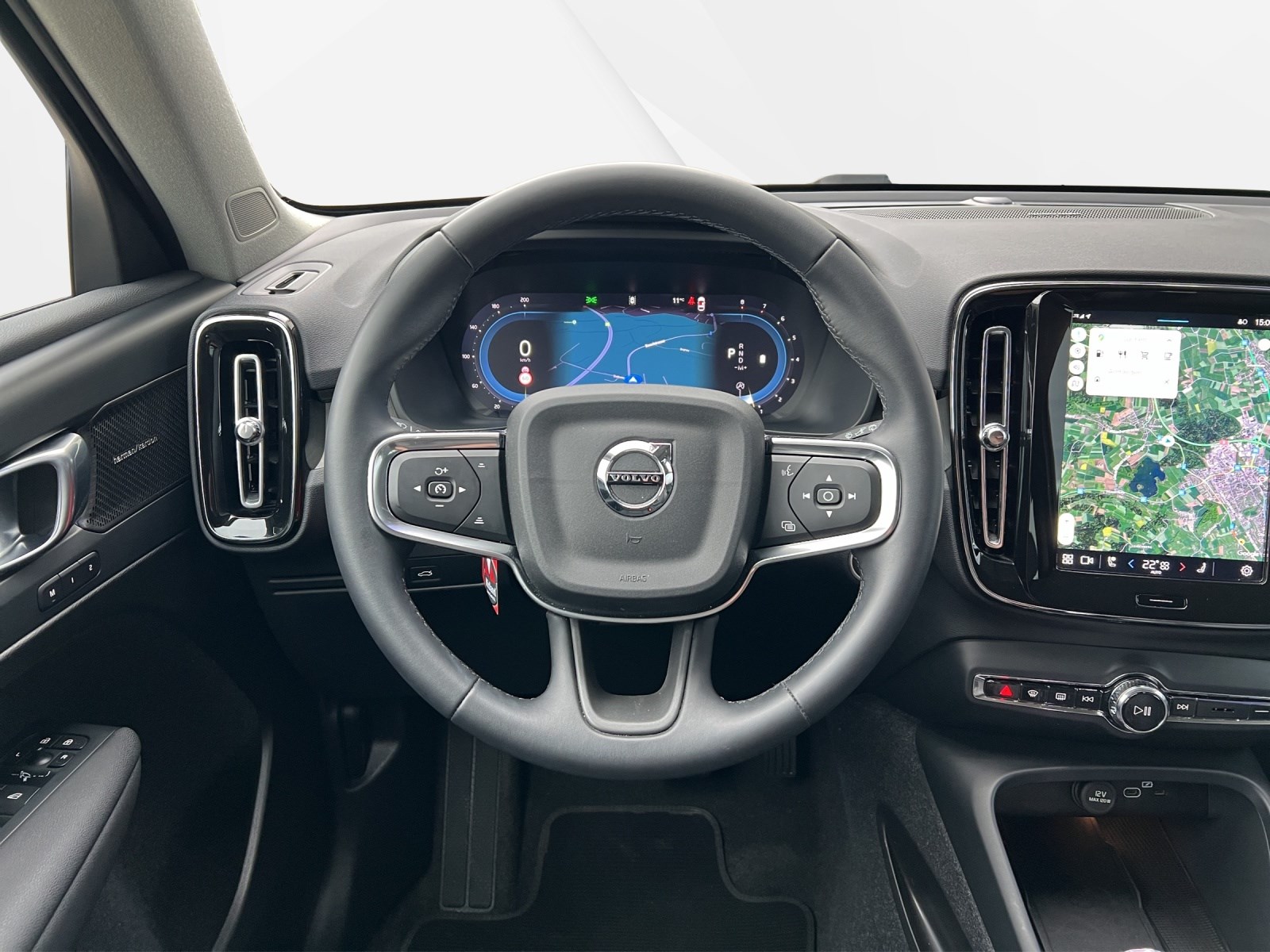VOLVO XC40 2.0 B4 MH Plus Dark-image-11