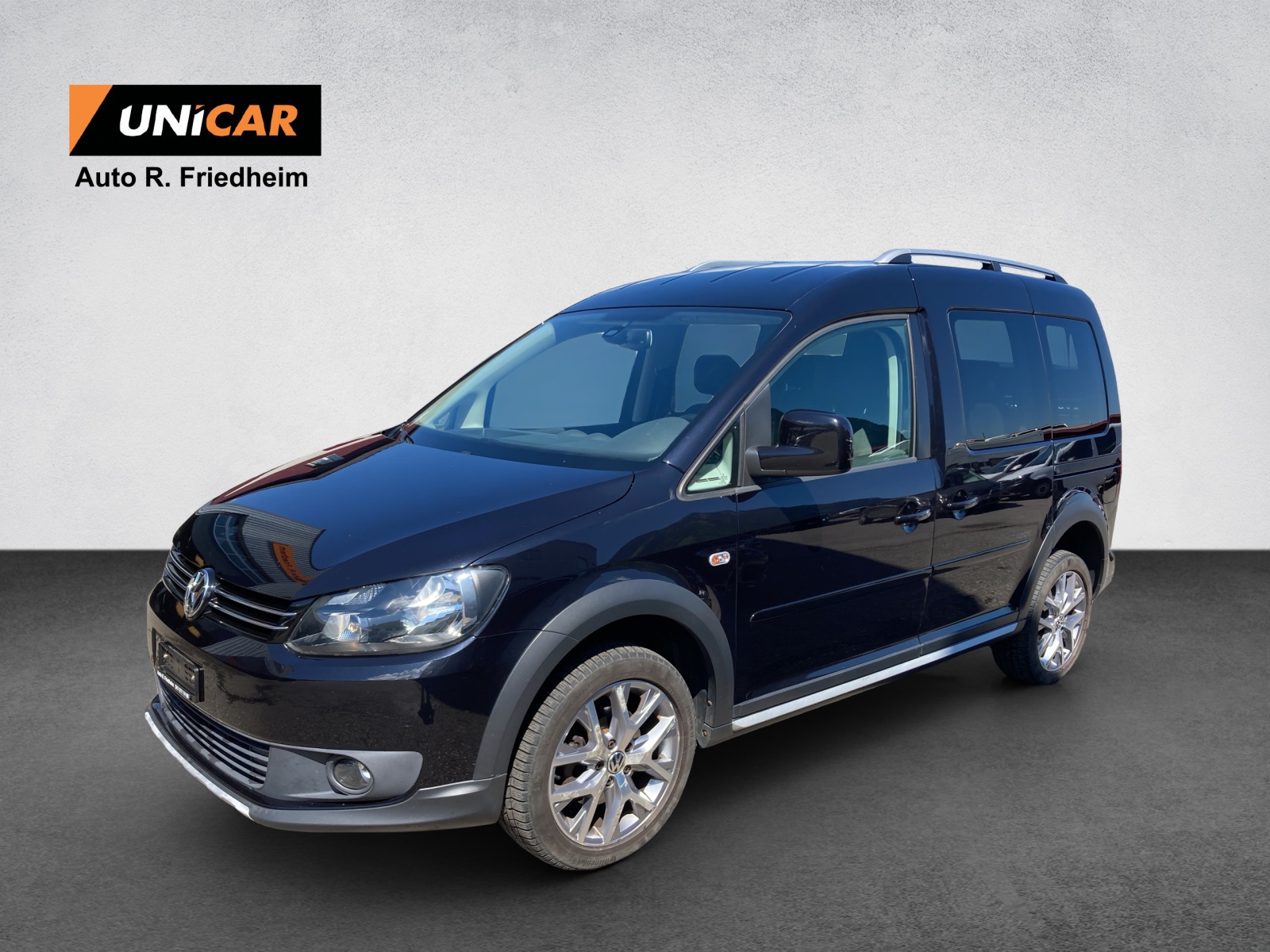 VW Cross  2.0 TDI 4Motion-showroom-element-2