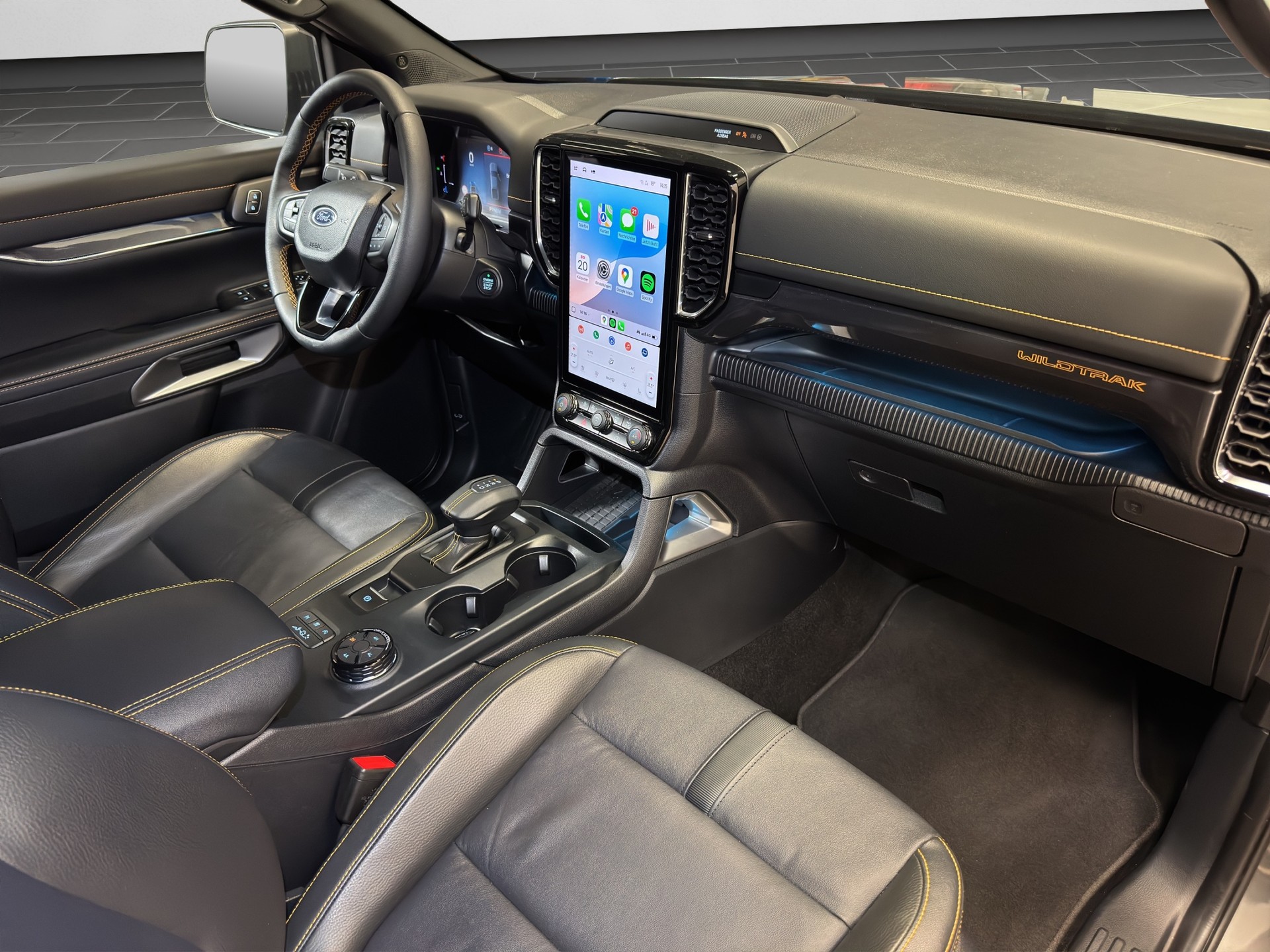 FORD Ranger Wildtrak 3.0 Eco Blue e-4WD Automat-image-9