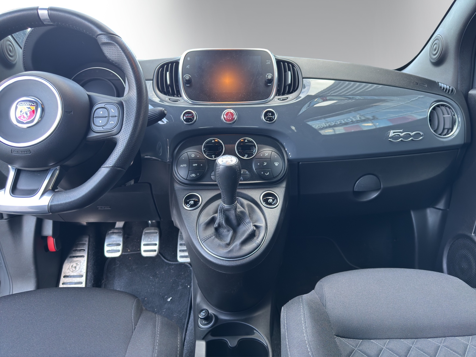 Image FIAT 595-ABARTH 595 1.4 16V Turbo Abarth