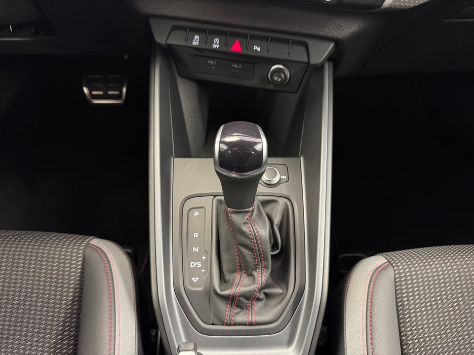 A1 Sportback 1.5 35 TFSI S Line S-Tronic