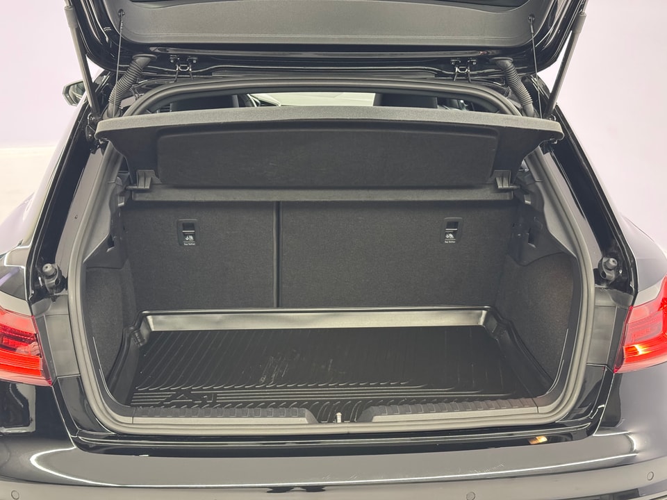 A1 Sportback 1.5 35 TFSI S Line S-Tronic