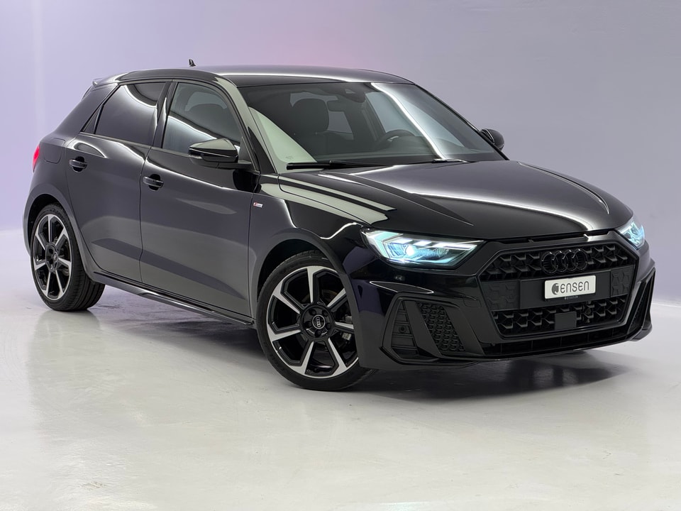 A1 Sportback 1.5 35 TFSI S Line S-Tronic