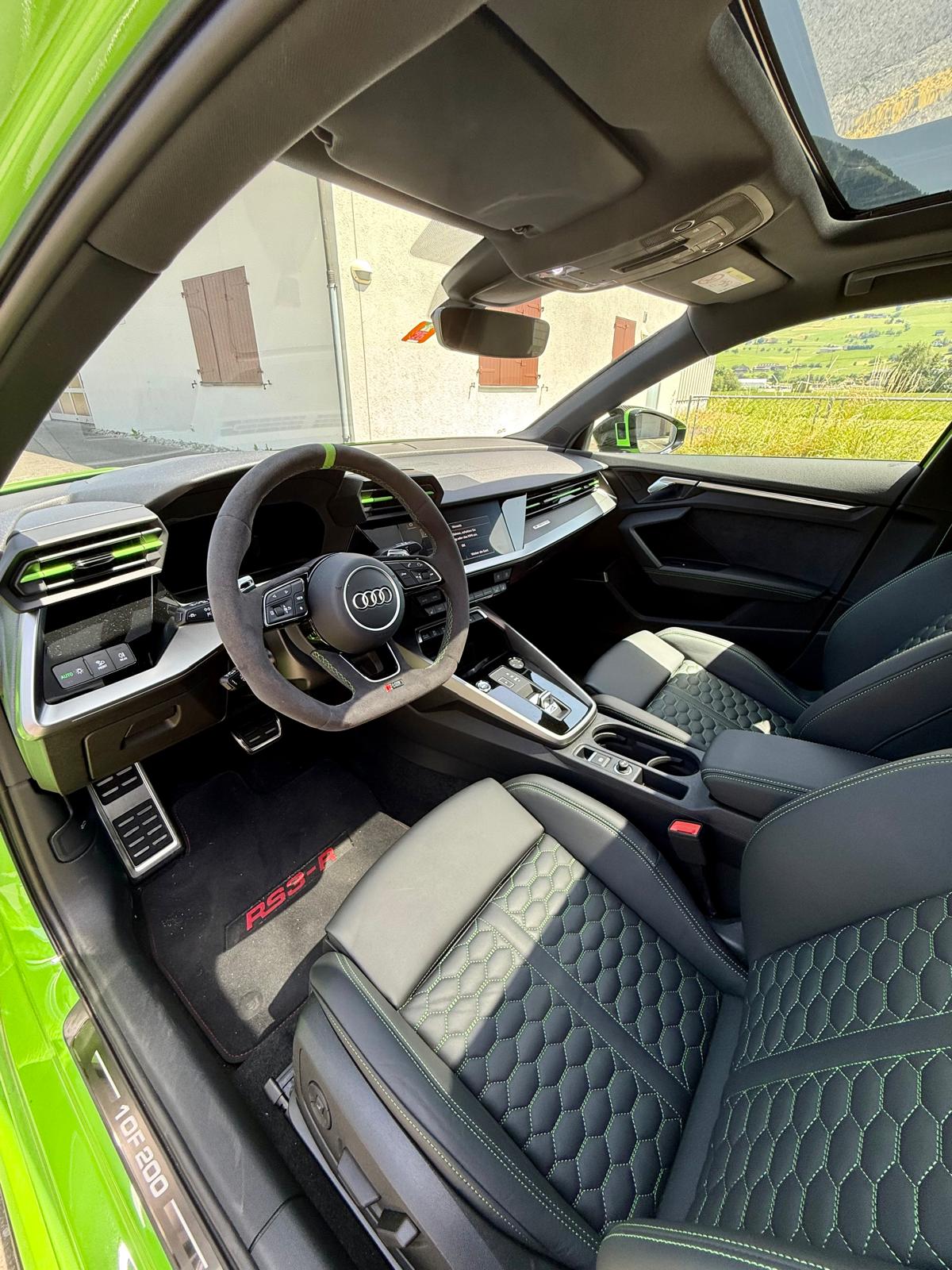 AUDI RS3 Sportback 2.5 TSI quattro S-tronic-image-7