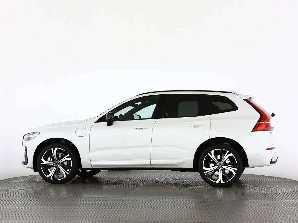 VOLVO XC60 2.0 T6 TE XCENTRIC Ultra Dark eAWD 18.8 kWh-showroom-element-2