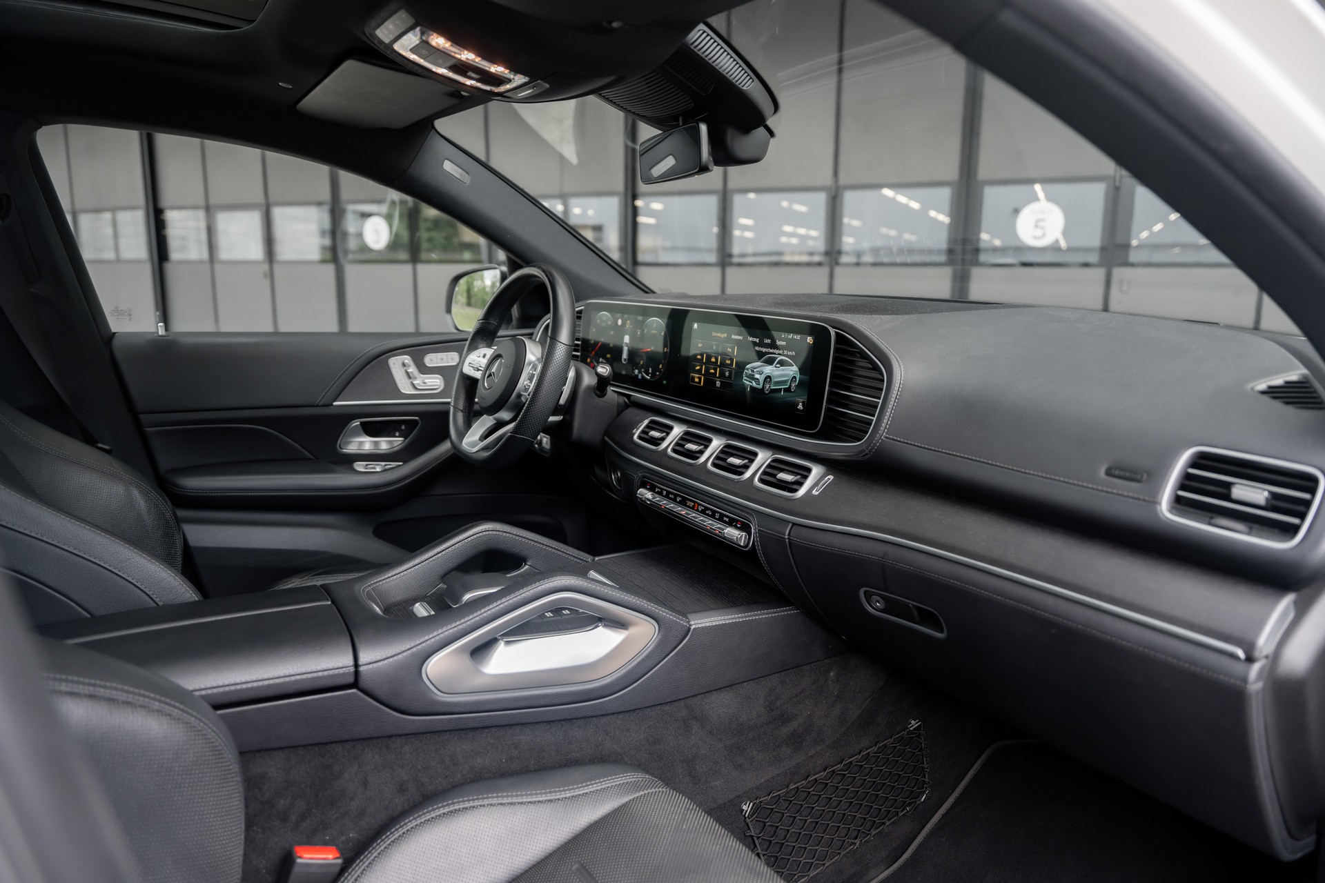MERCEDES-BENZ GLE Coupé 350 d 4Matic+ 9G-Tronic CH-Fz-showroom-element-3