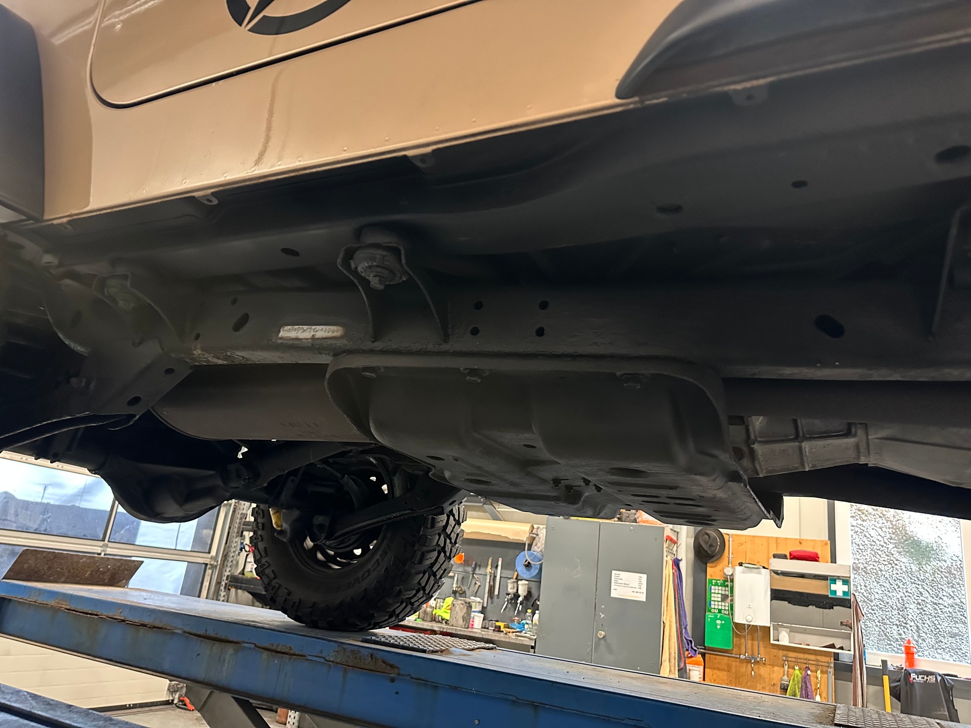 JEEP Wrangler 4.0 Sahara Hardtop-image-17