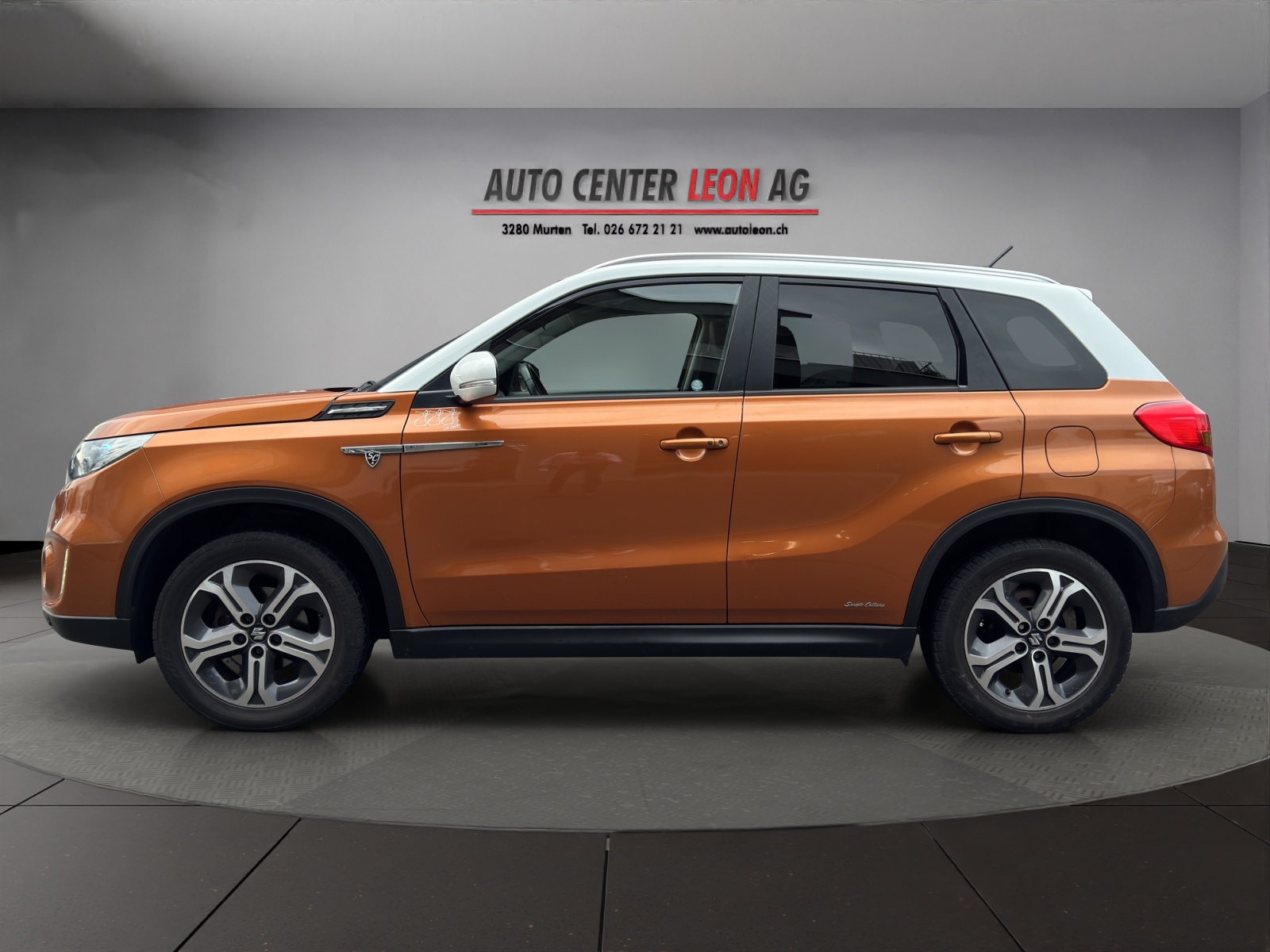 SUZUKI Vitara 1.6 S.Cellano Top-showroom-element-2