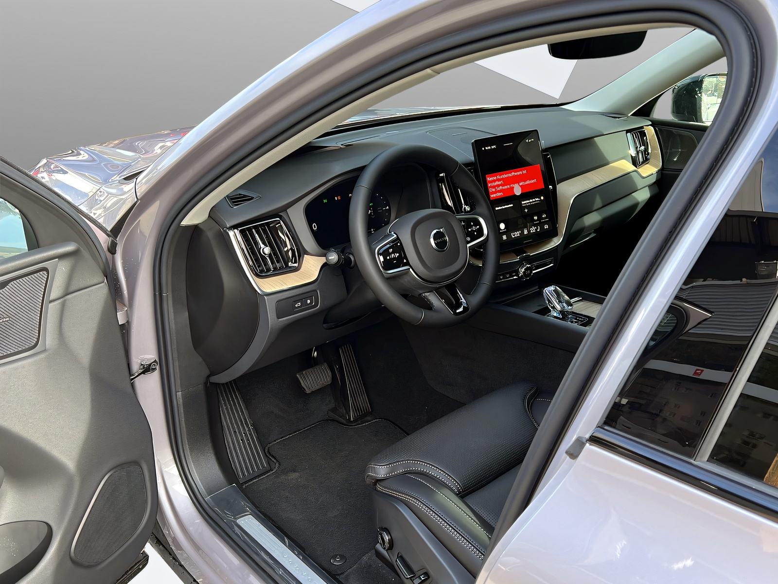 Image VOLVO XC60 XC60 2.0 T6 TE Plus Dark eAWD