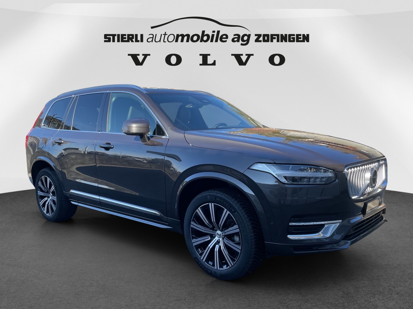 VOLVO XC90 2.0 B5 MH Plus Bright 7P. AWD-showroom-element-2