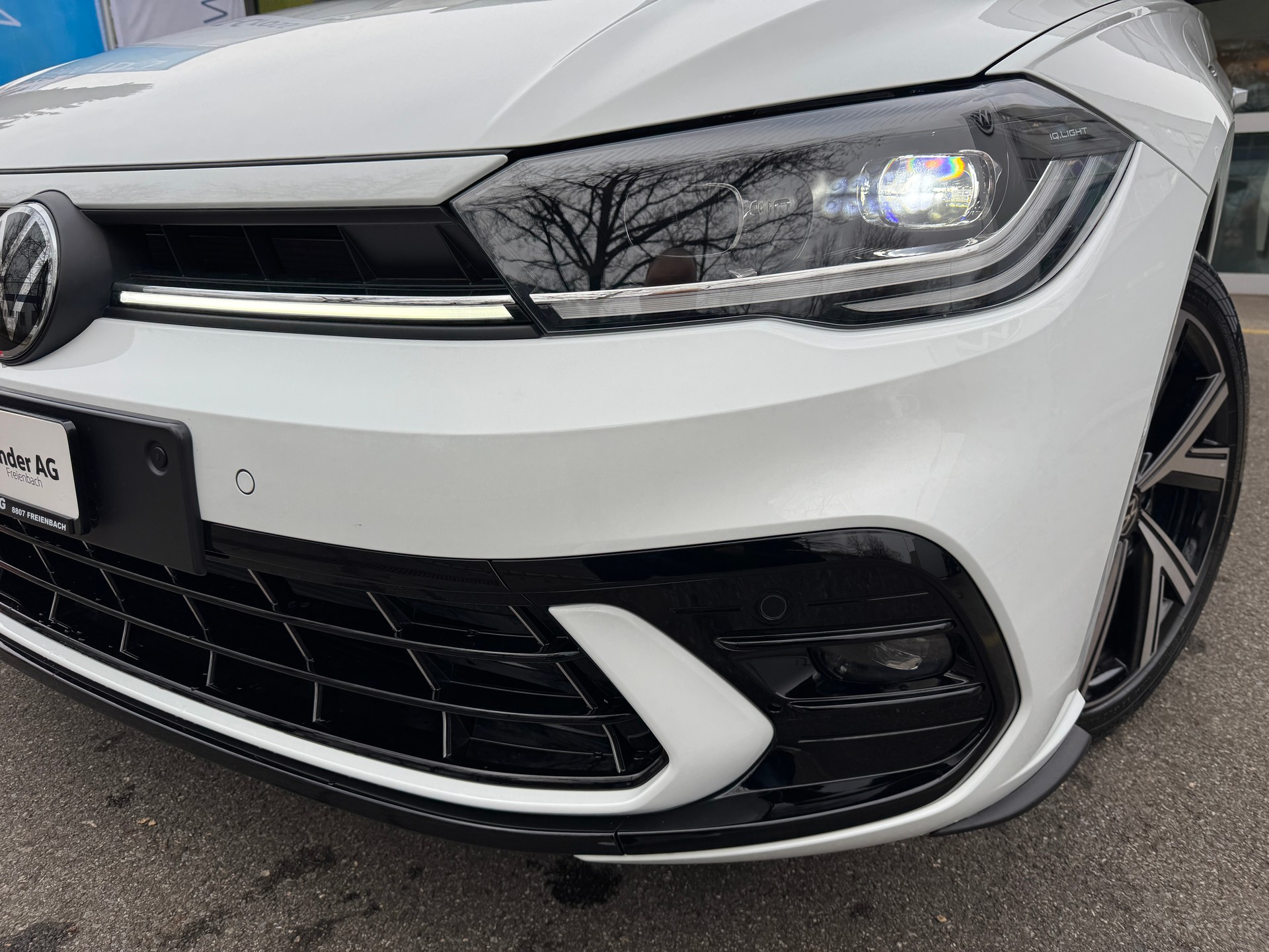 VW Polo 1.0 TSI R-Line DSG-showroom-element-2