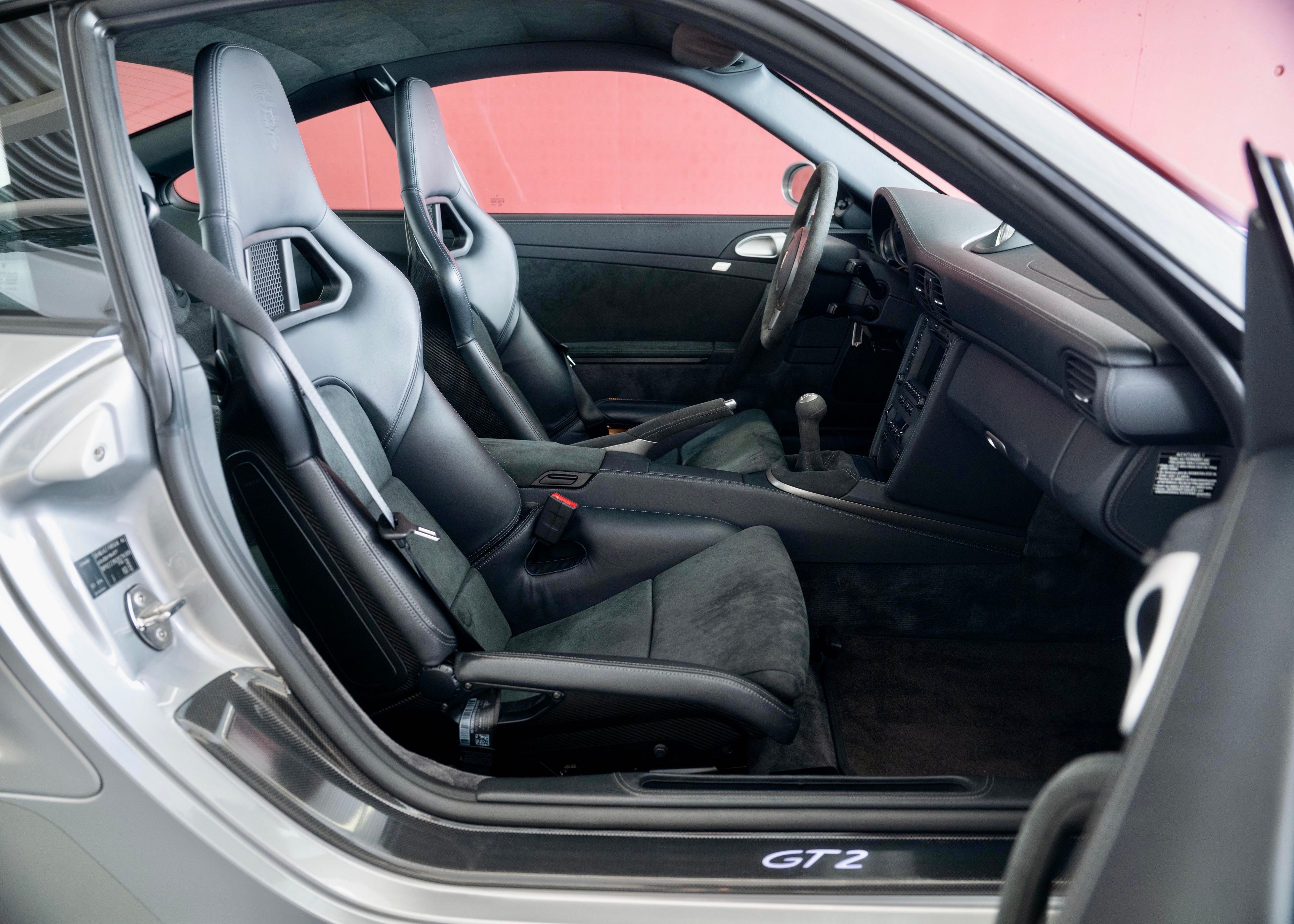 Image PORSCHE 911 911 GT2 Exclusive Manufaktur (100% original, no track)