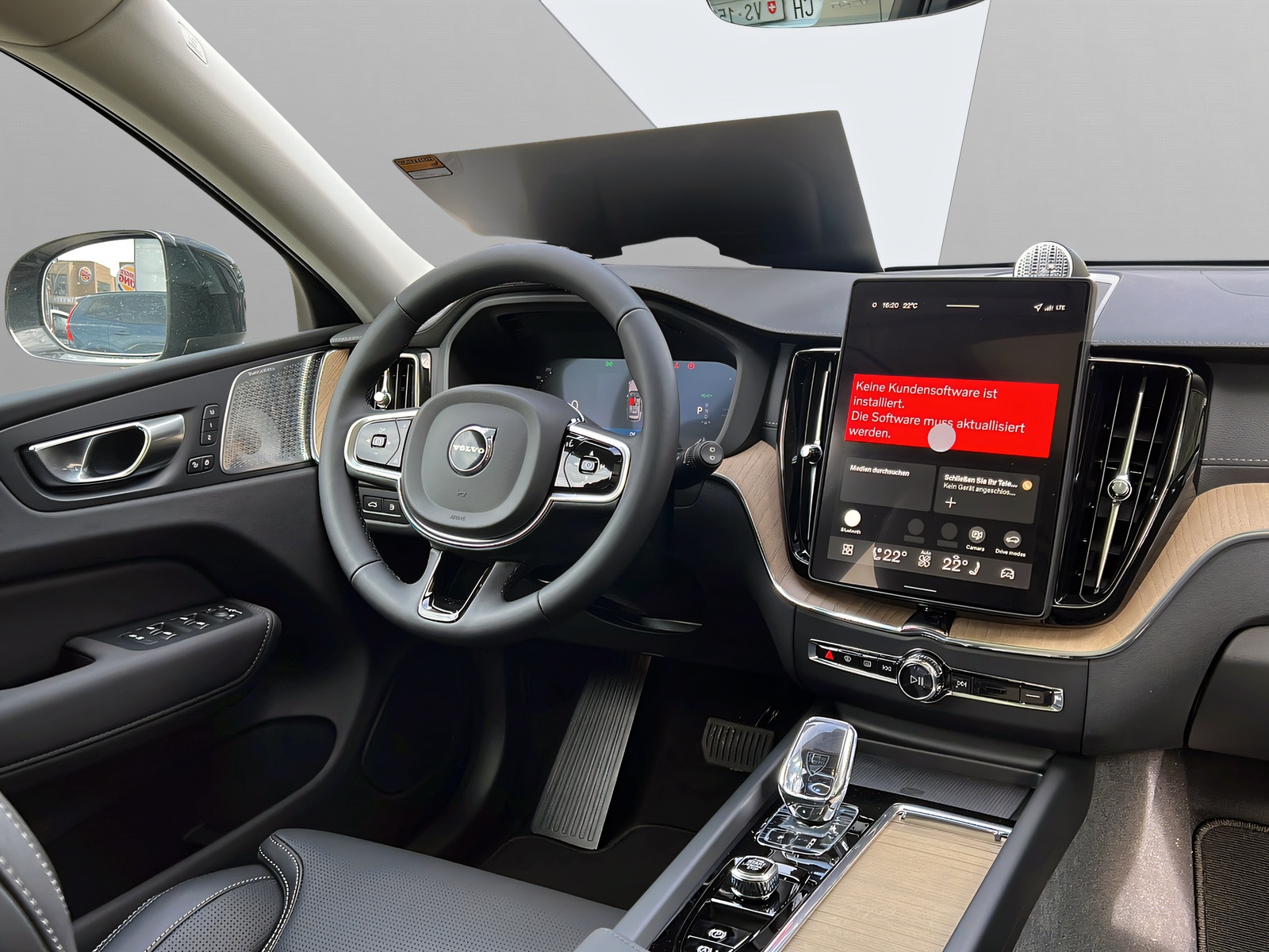 Image VOLVO XC60 XC60 2.0 T6 TE Ultra Dark eAWD