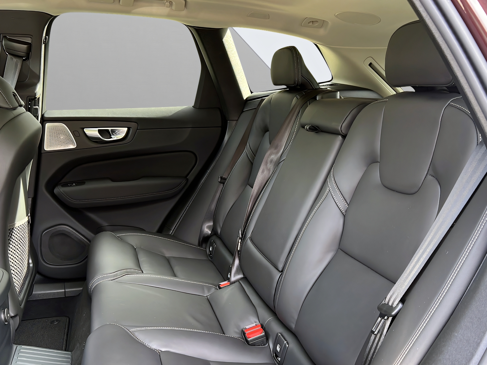 Image VOLVO XC60 XC60 2.0 T6 TE Ultra Dark eAWD