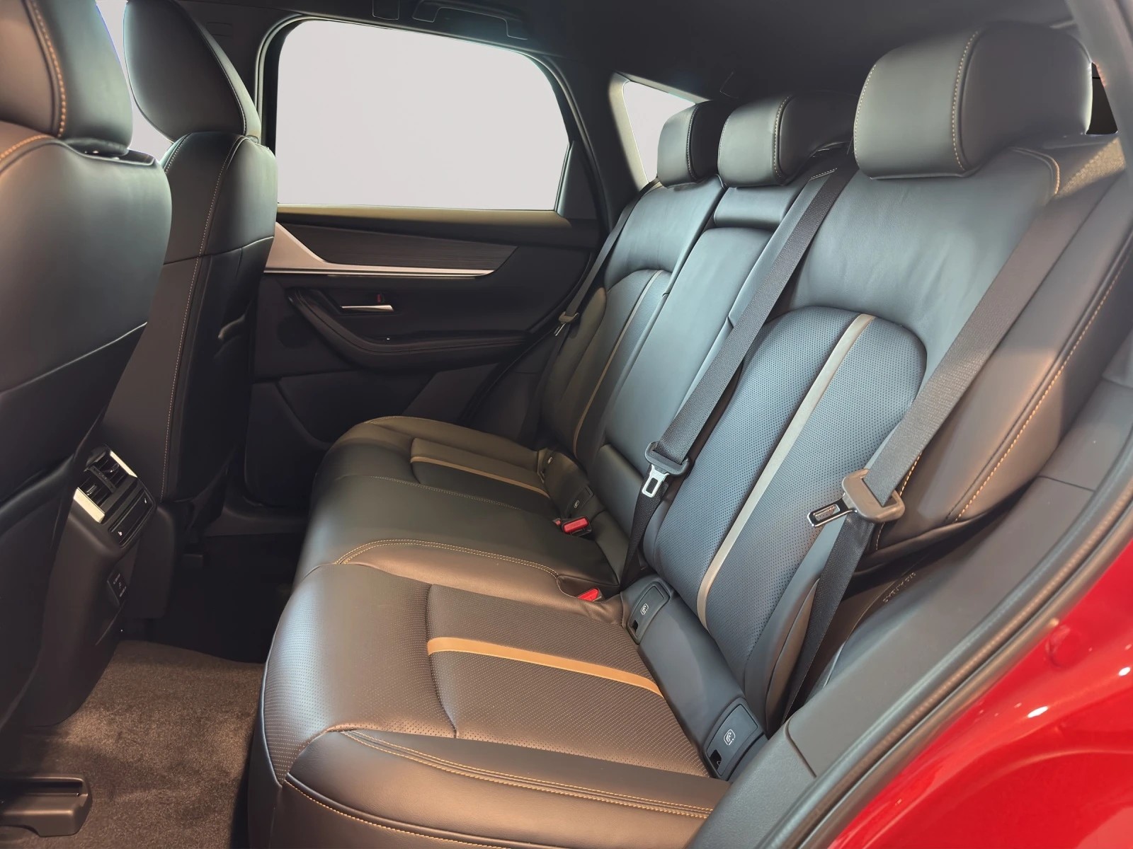 Image MAZDA CX-60 CX-60 3.3L e-Skyactiv D 254 MHEV AWD Homura