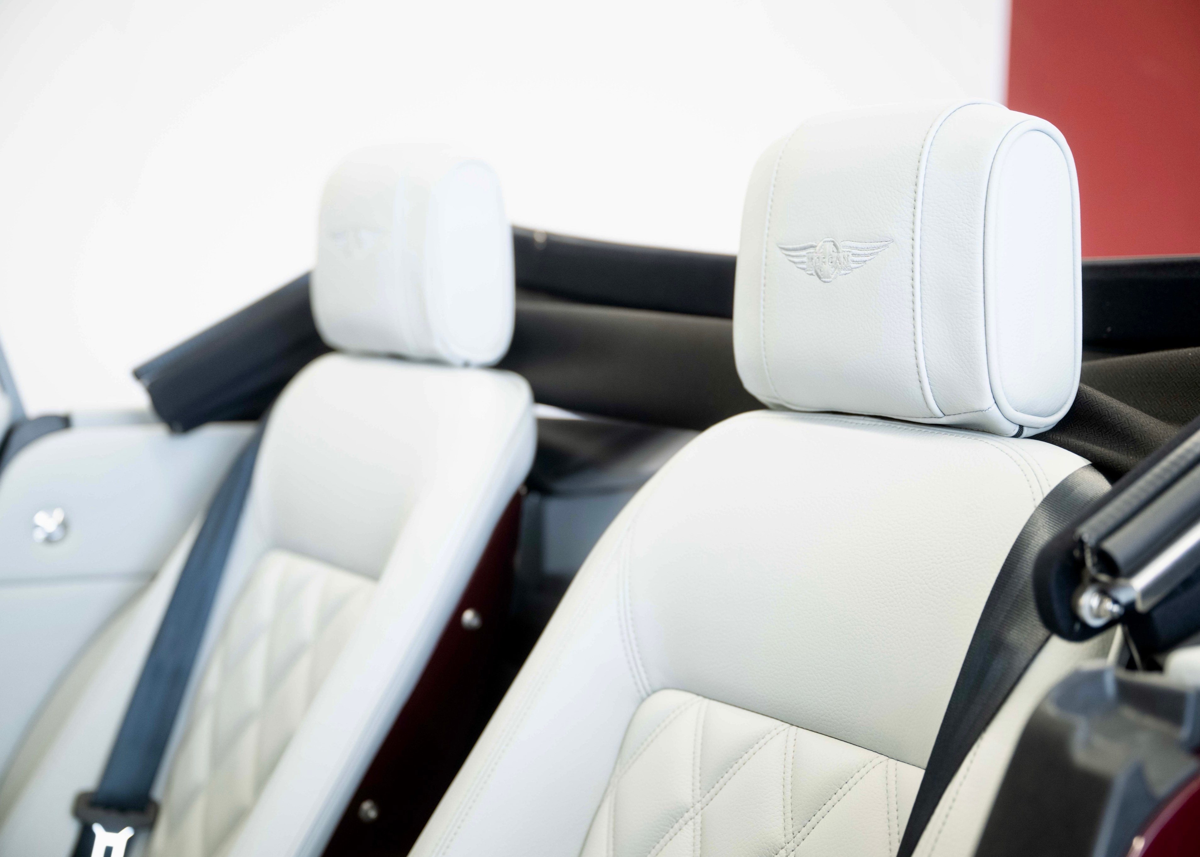 Image MORGAN  Supersport 3.0 Bespoke (New Swiss Executive car)