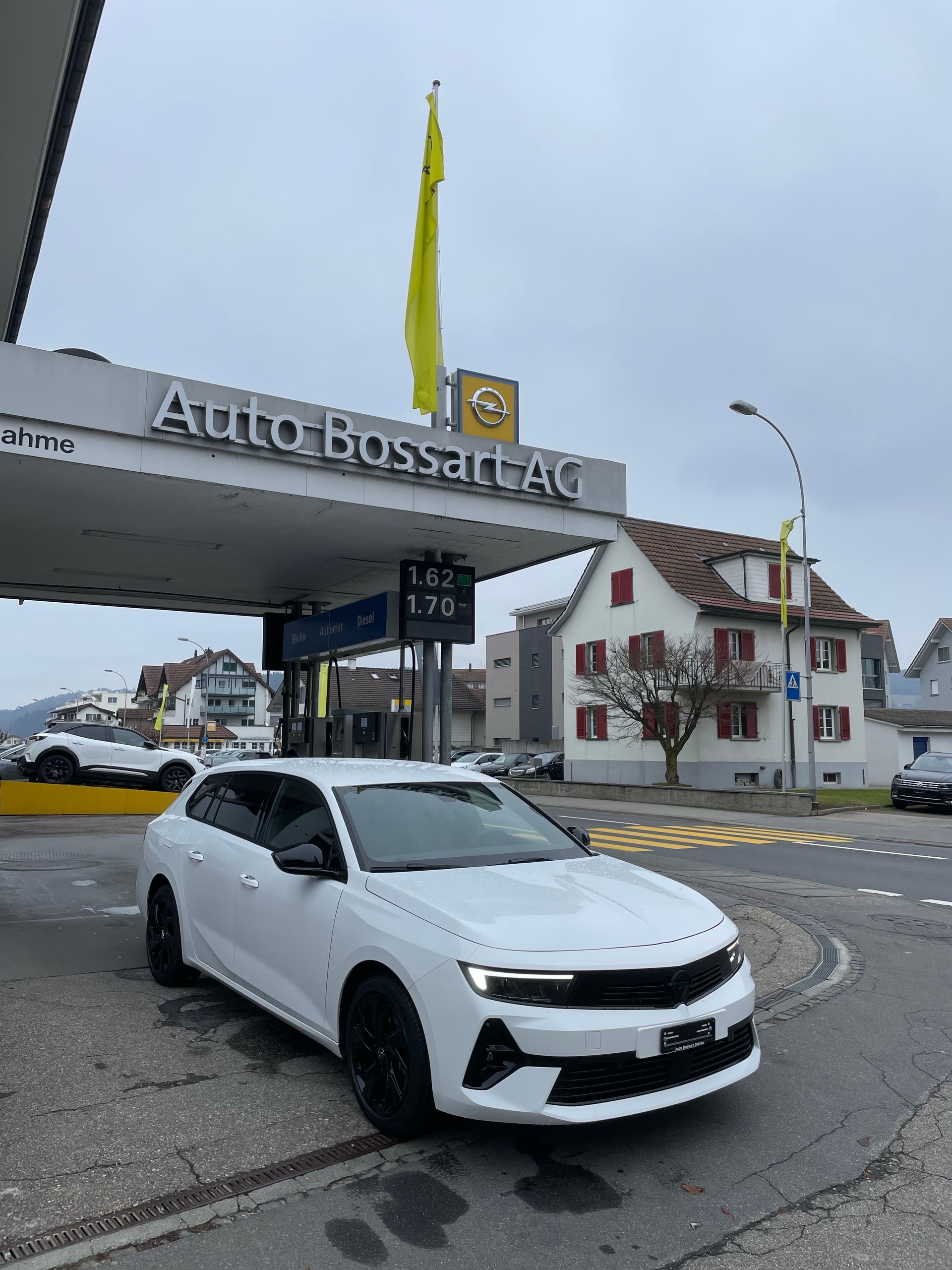 OPEL Astra Sports Tourer 1.5 d Swiss Plus A