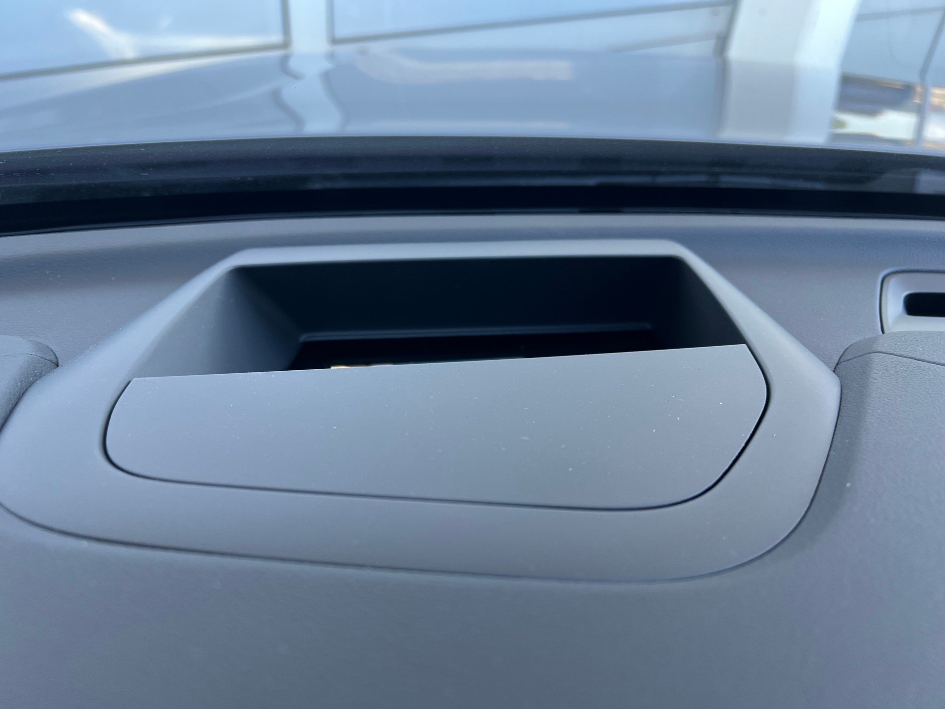VOLVO XC60 T8 eAWD Ultra Dark Geartronic-image-15