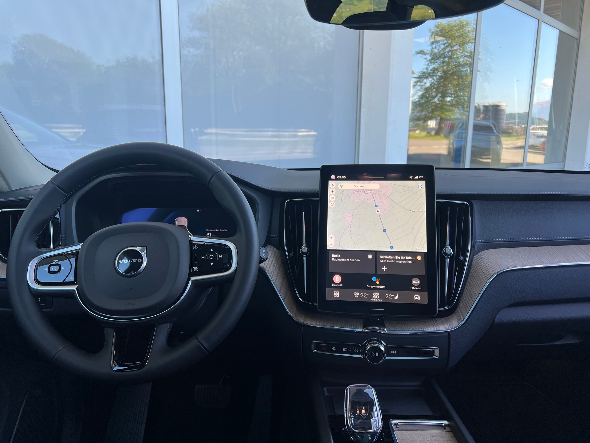VOLVO XC60 T8 eAWD Ultra Dark Geartronic-image-7